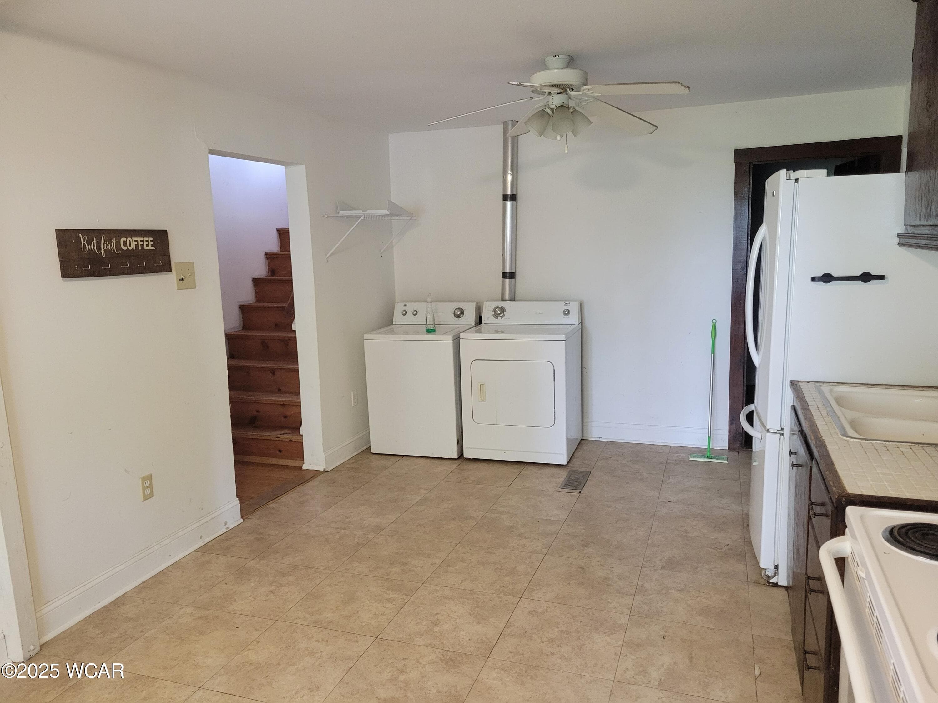 405 Heistand photo 4