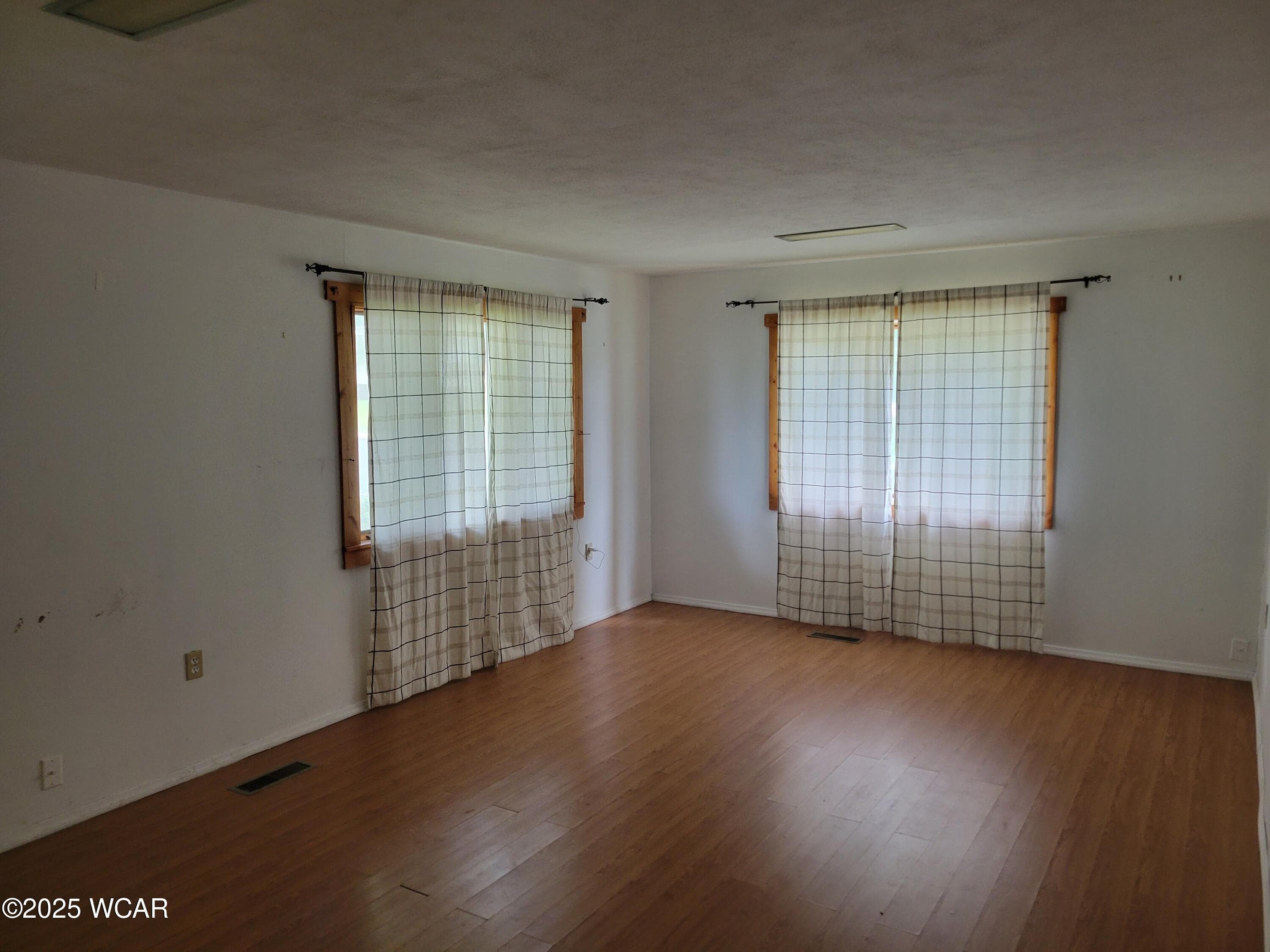 405 Heistand photo 5