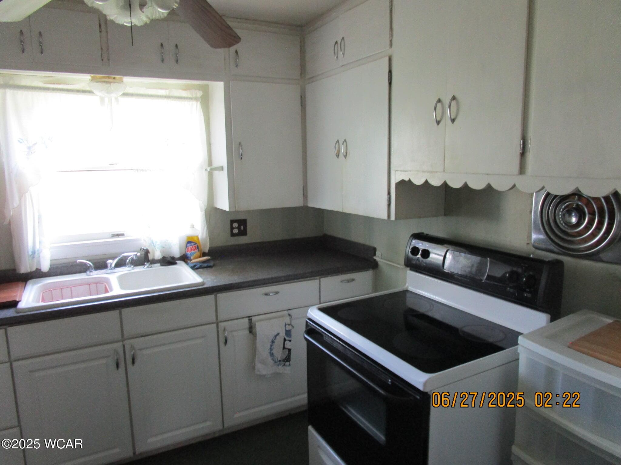 614 Lick St. photo 2