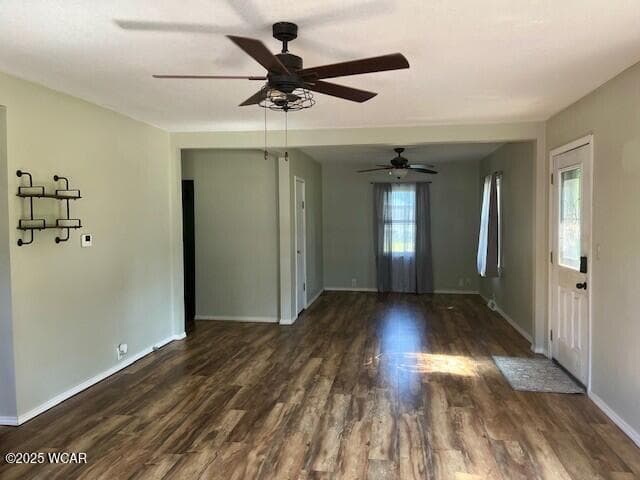 260 WALNUT ST., S. photo 3
