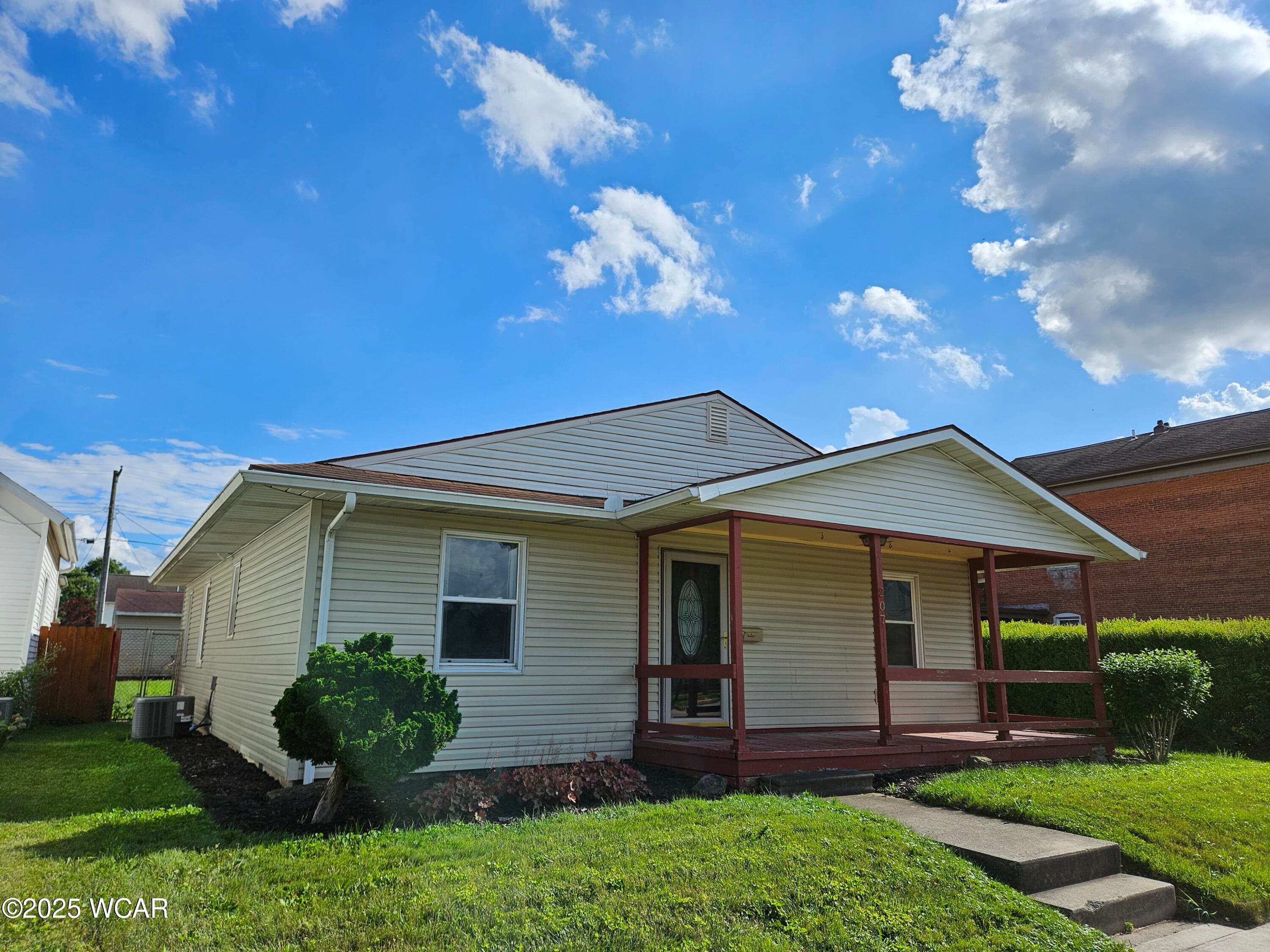 207 Pearl