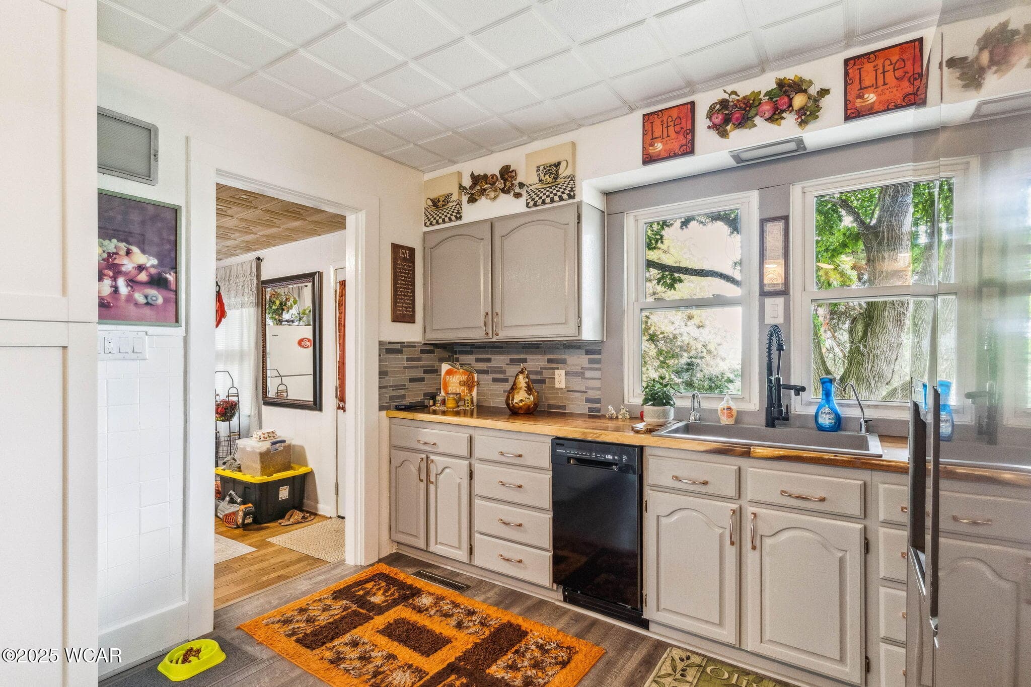 1105 Columbus St. photo 3