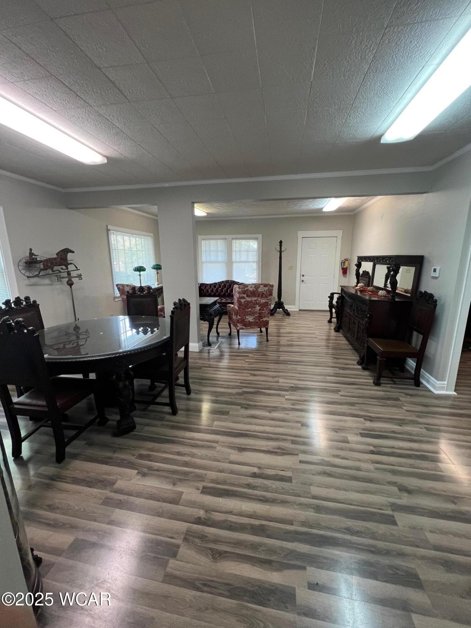 2150 Eastown photo 2