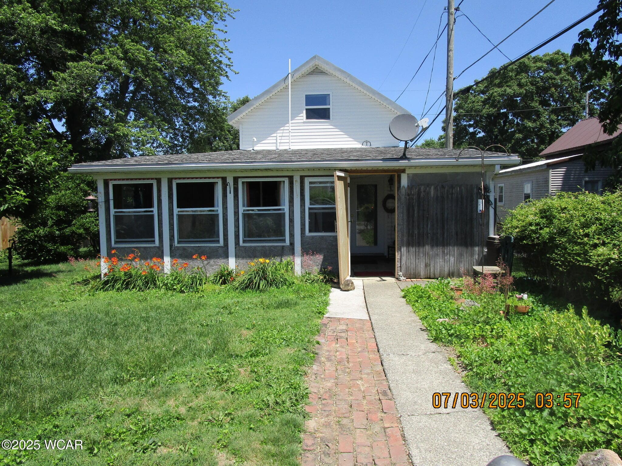 514 Wayne photo 3