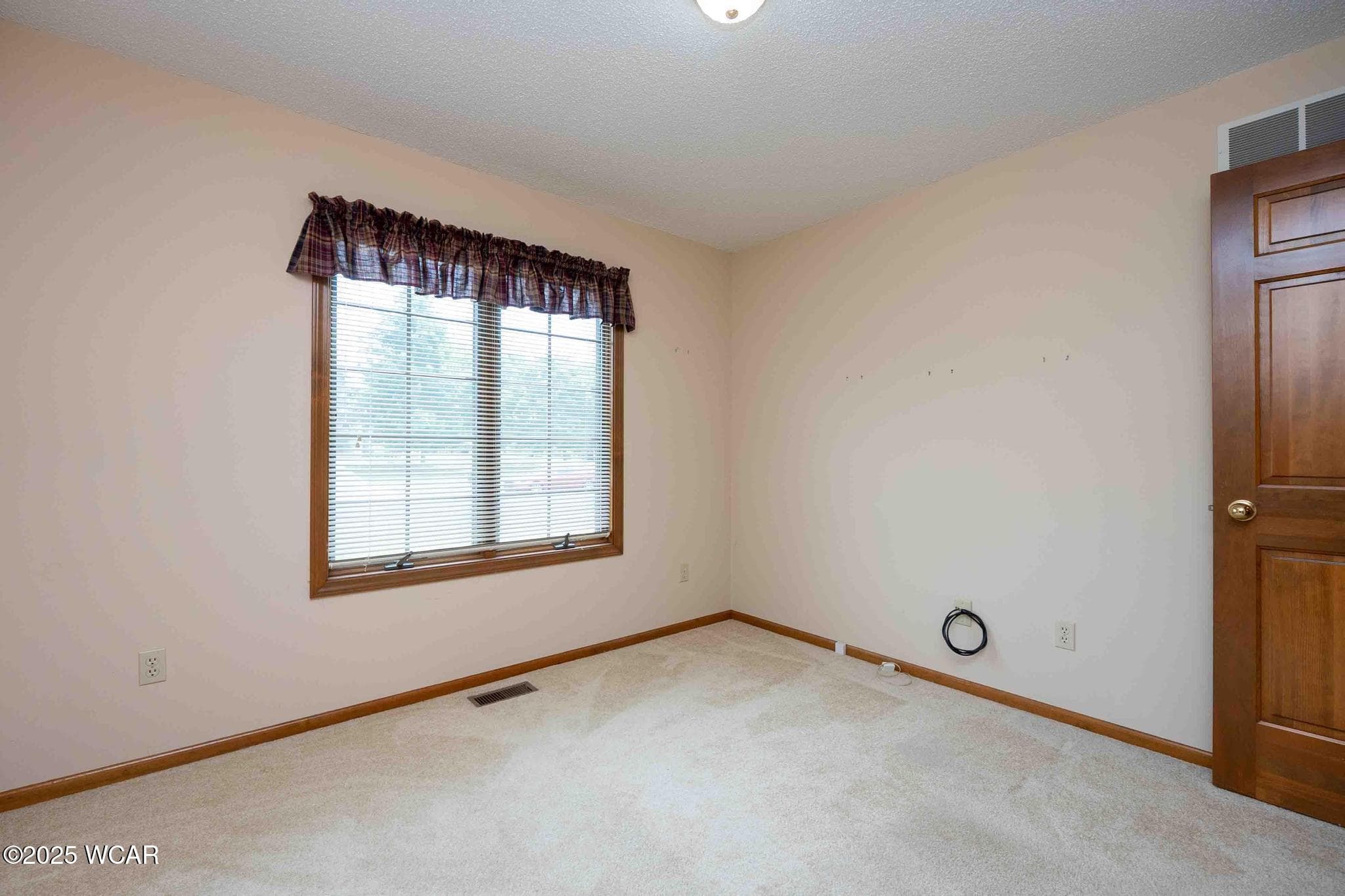 81 Riley Creek photo 4