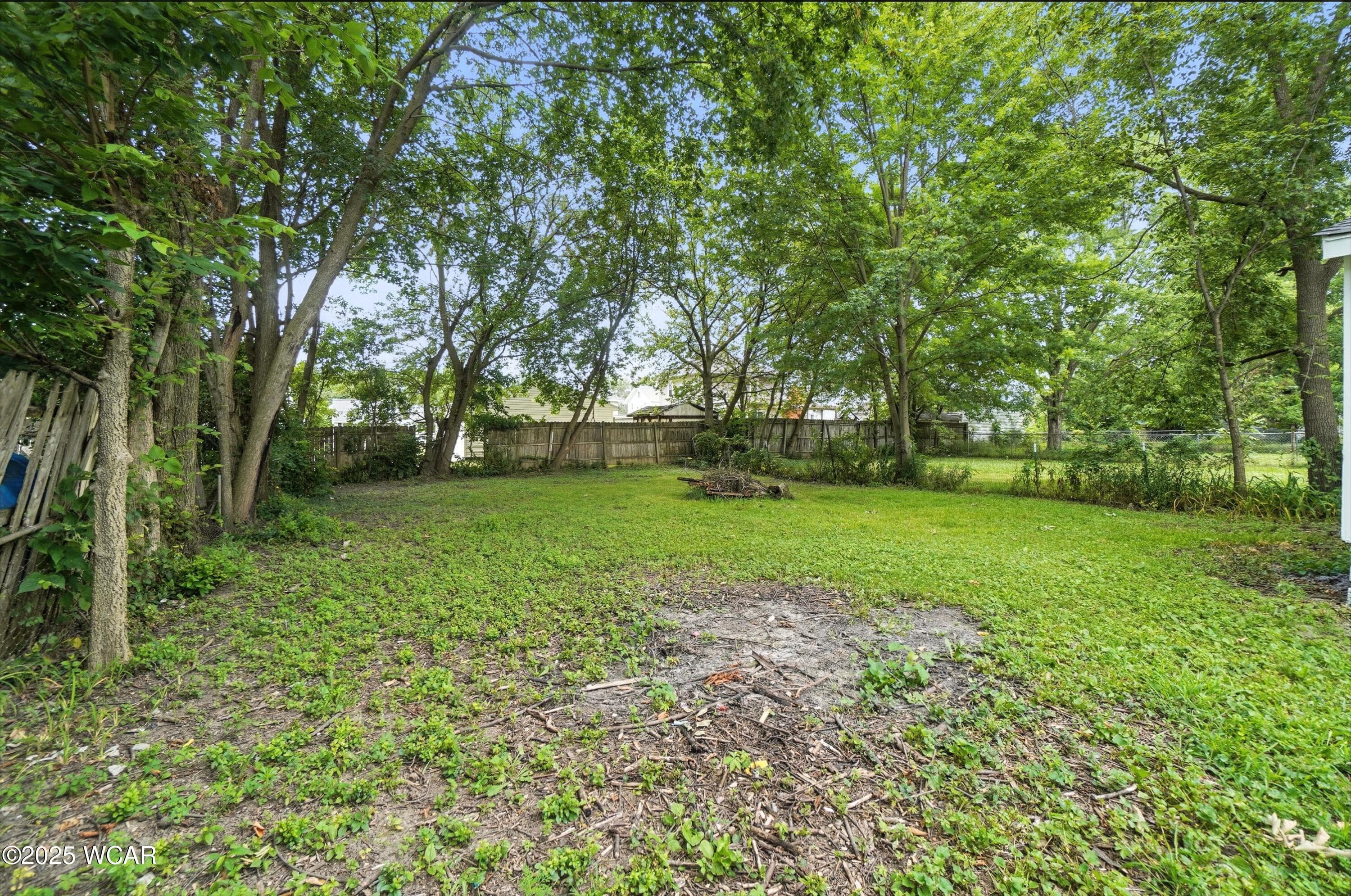 570 Hazel photo 5