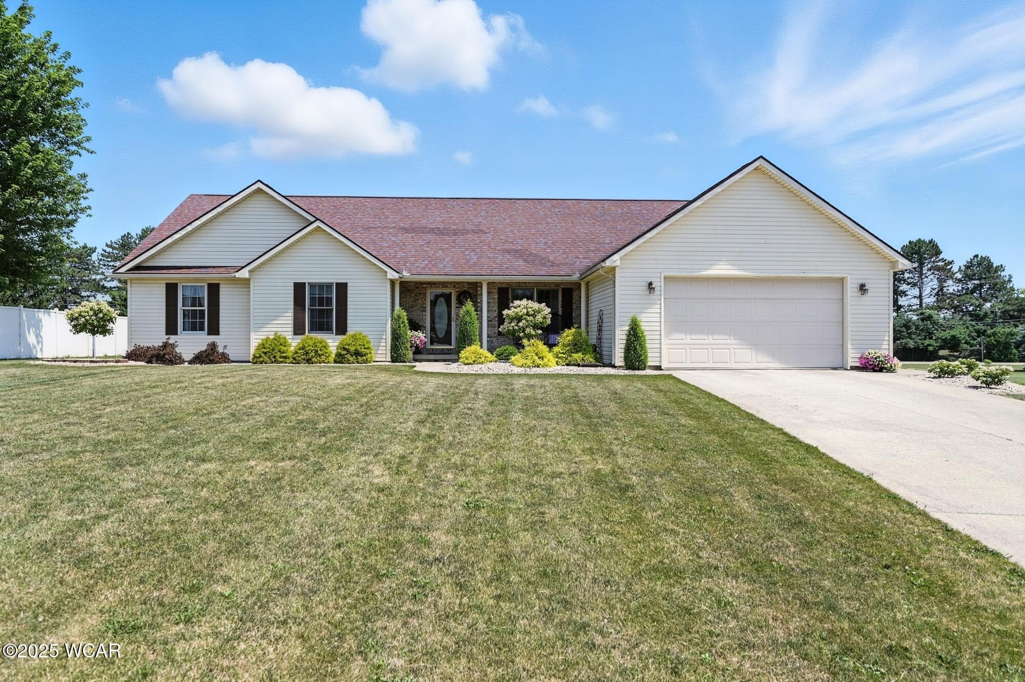 592 Gardenview
