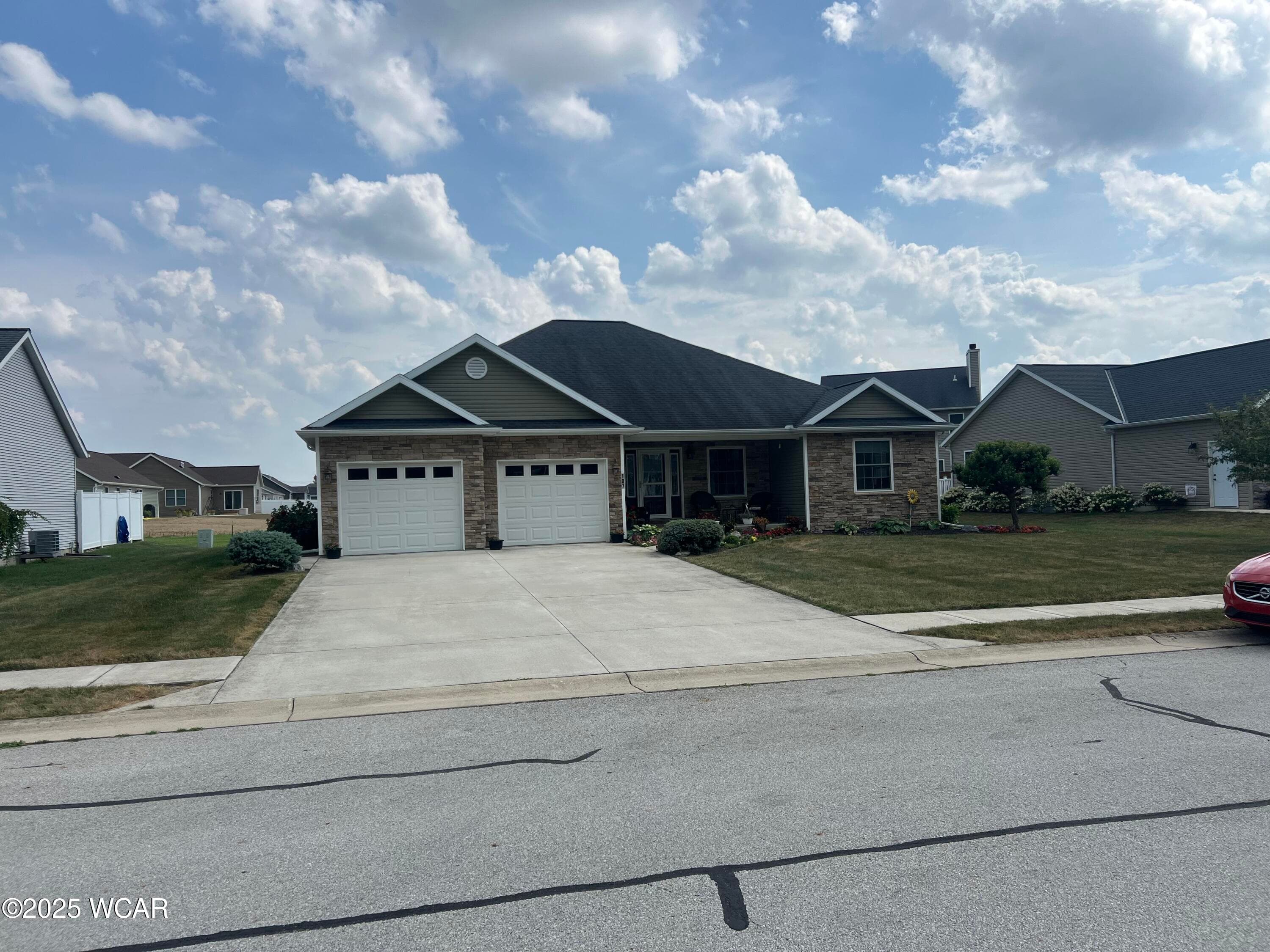 107 Woodbine