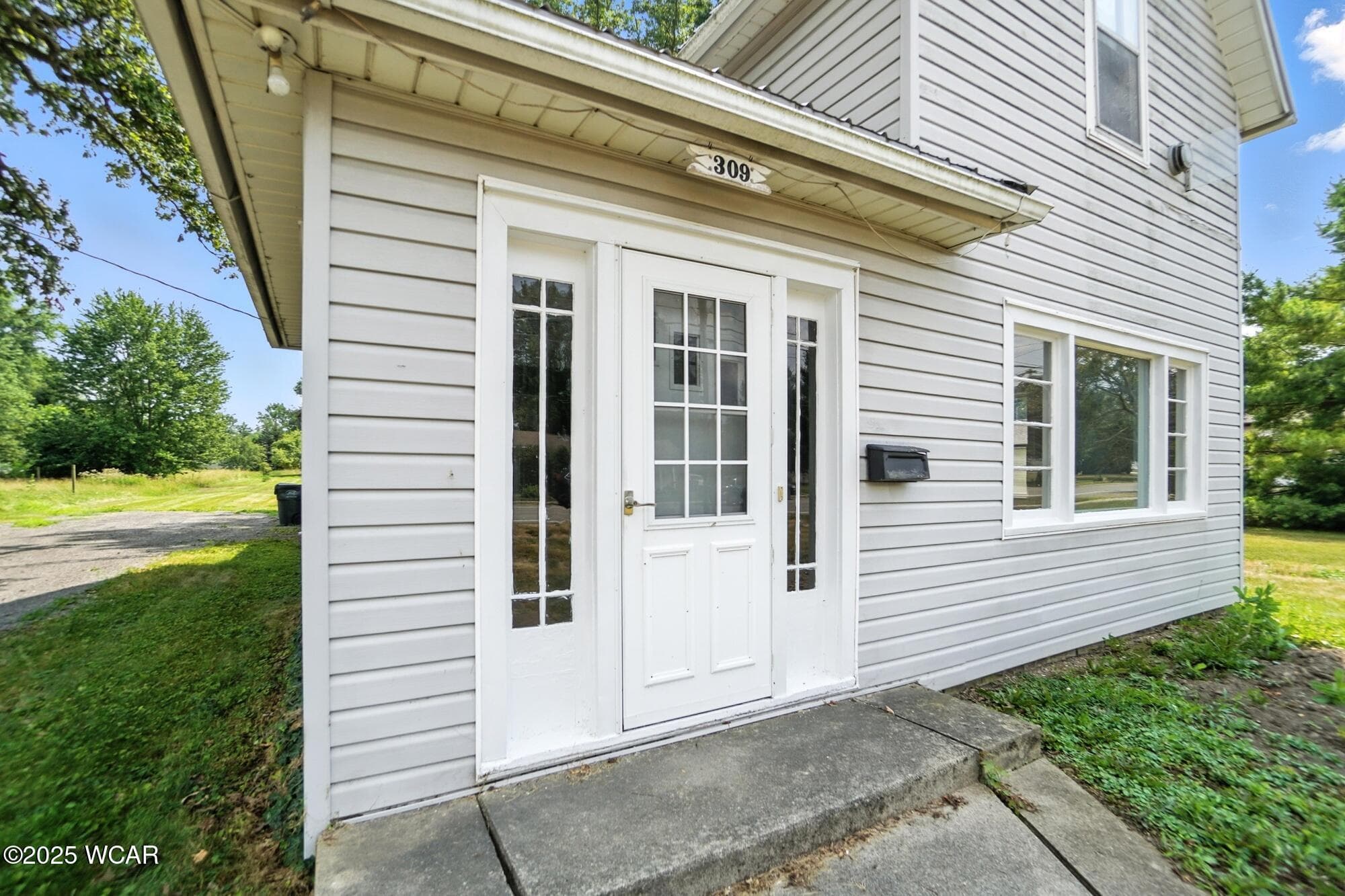 309 North photo 4