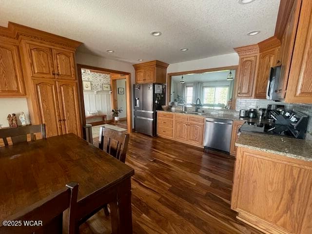 1809 CINNAMON DRIVE photo 5
