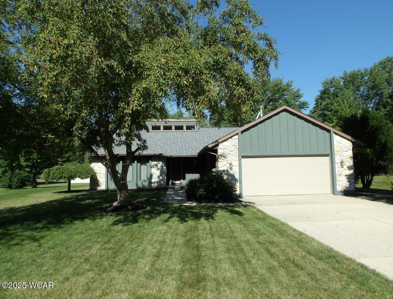 3648 Hiawatha