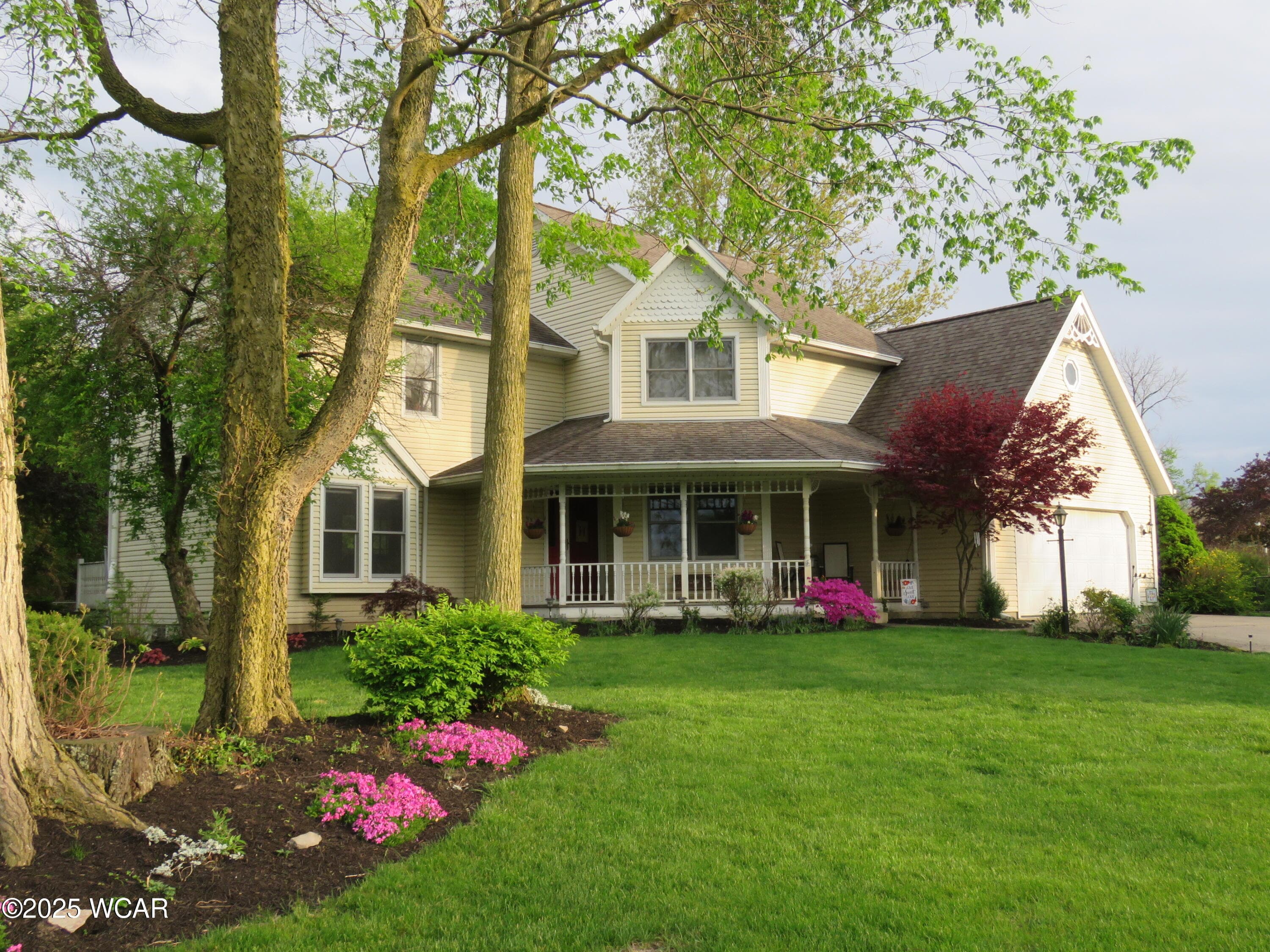 3525 Hiawatha photo 2