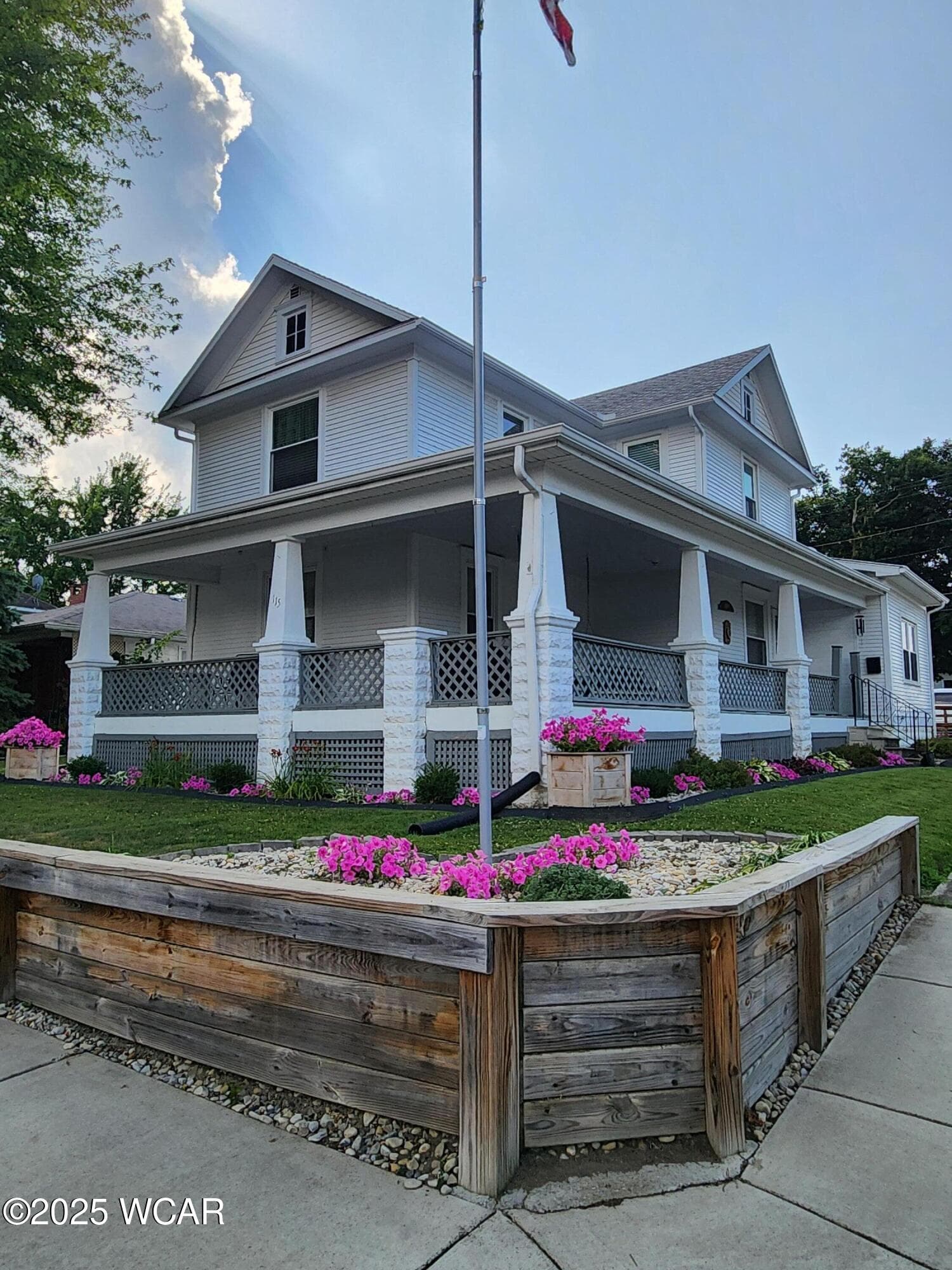 115 Broadway photo 3