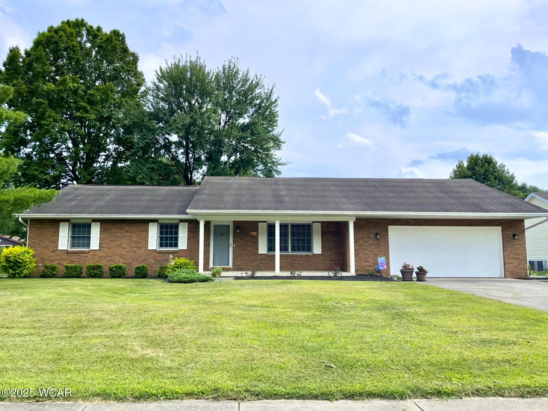 1631 Northbrook photo 2