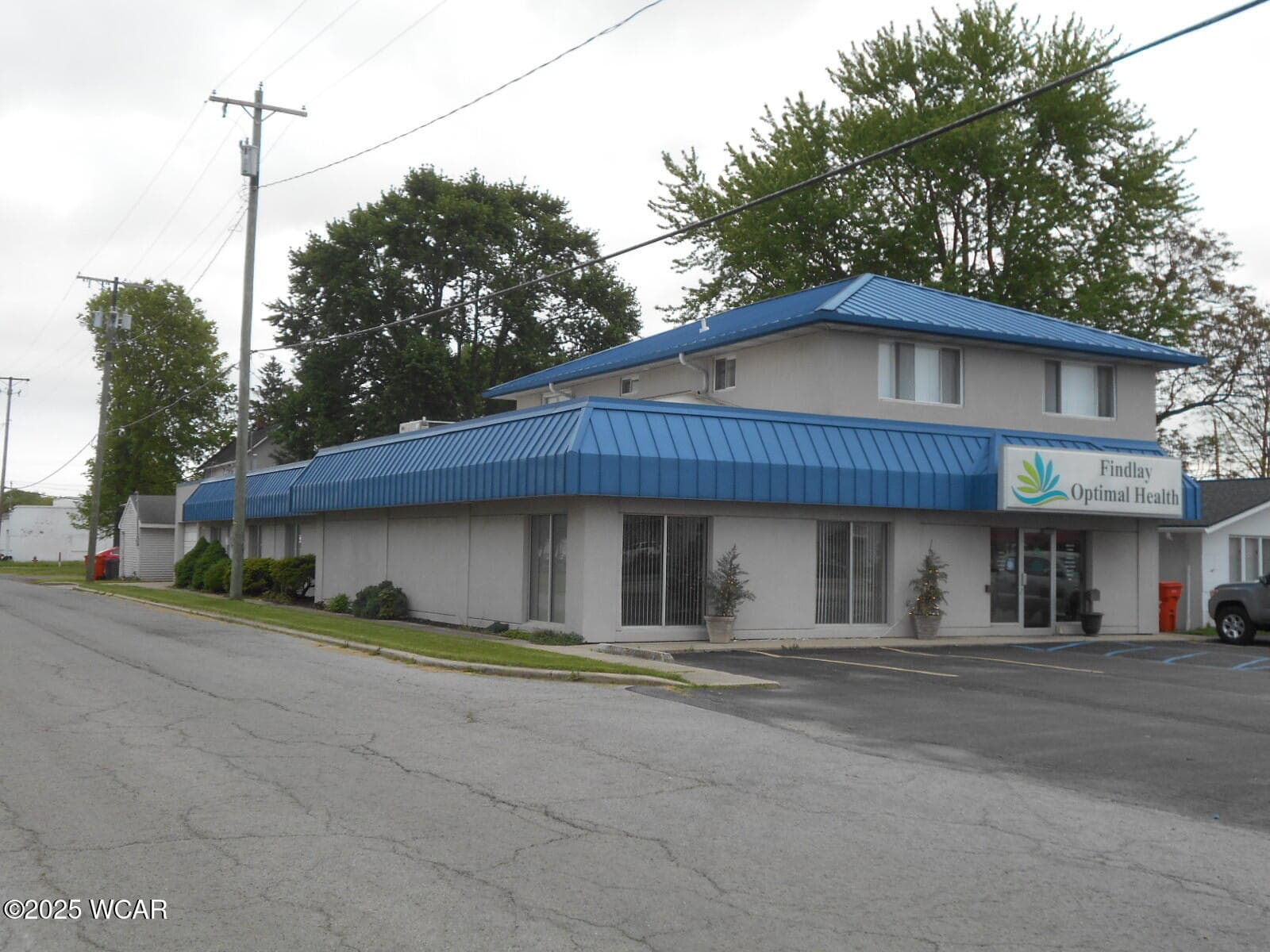 402 Tiffin photo 2