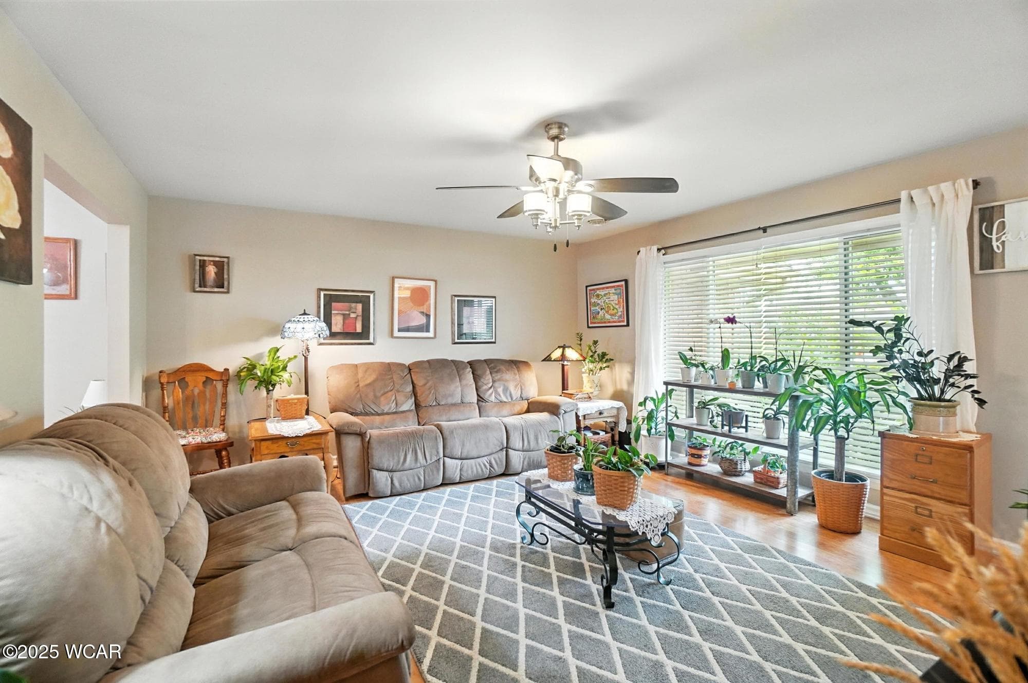 1575 Arlington photo 5
