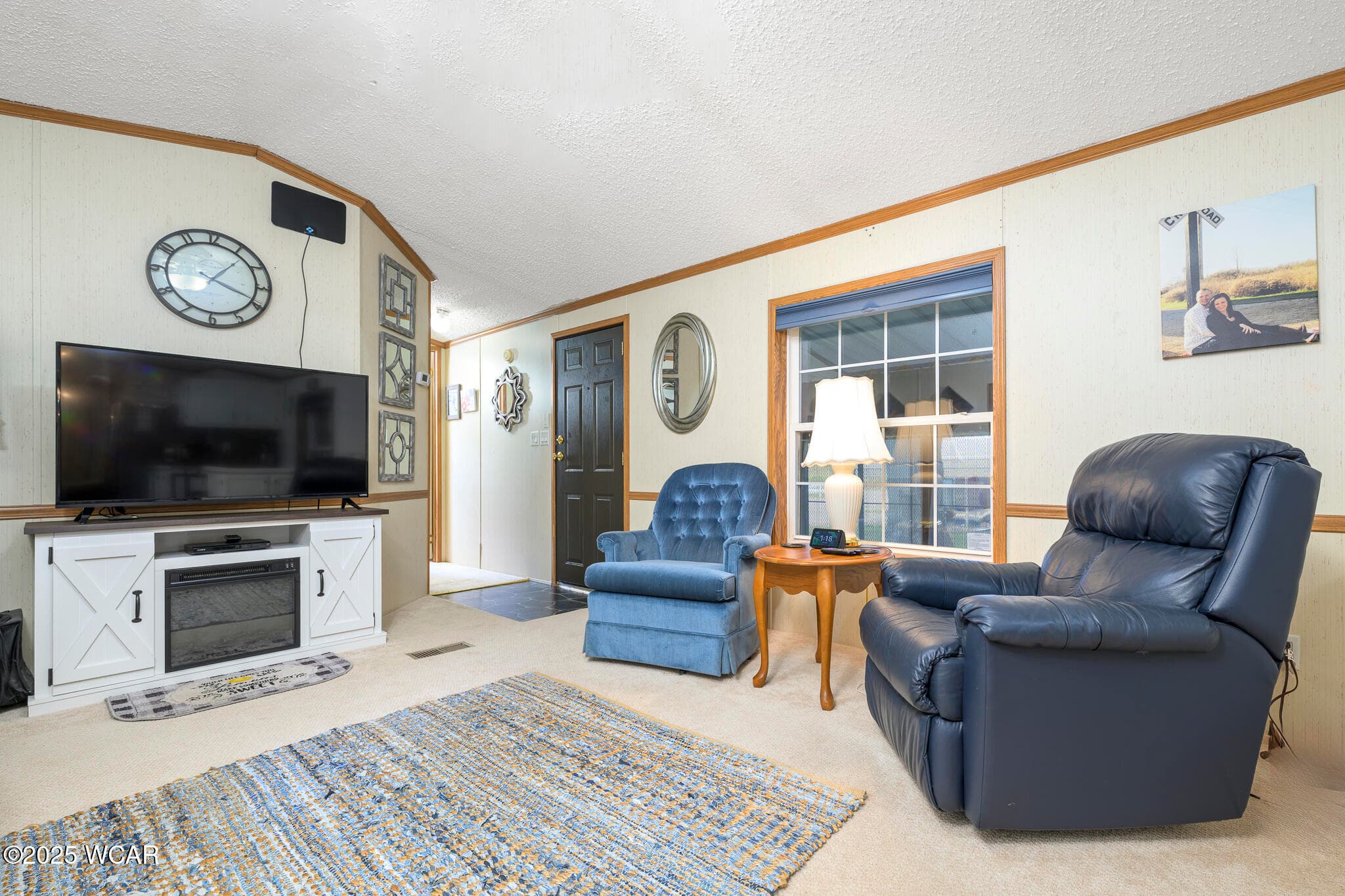 10925 Pine photo 4