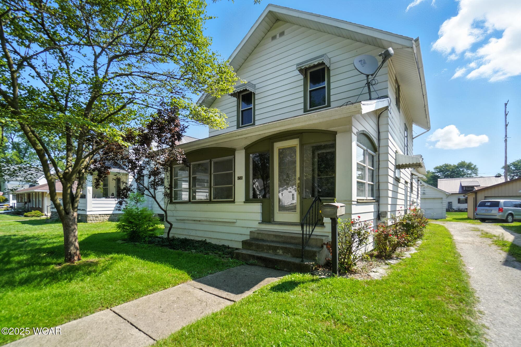 656 Market photo 2