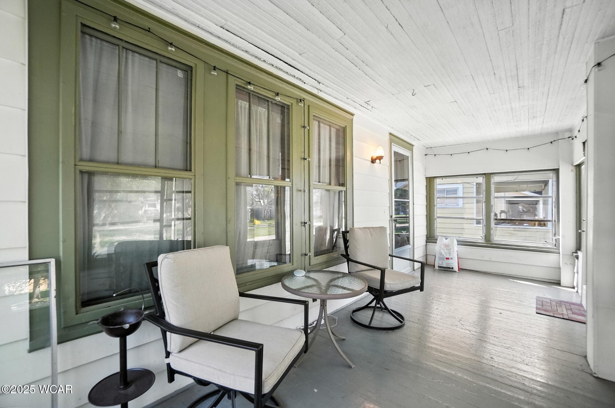 656 Market photo 5