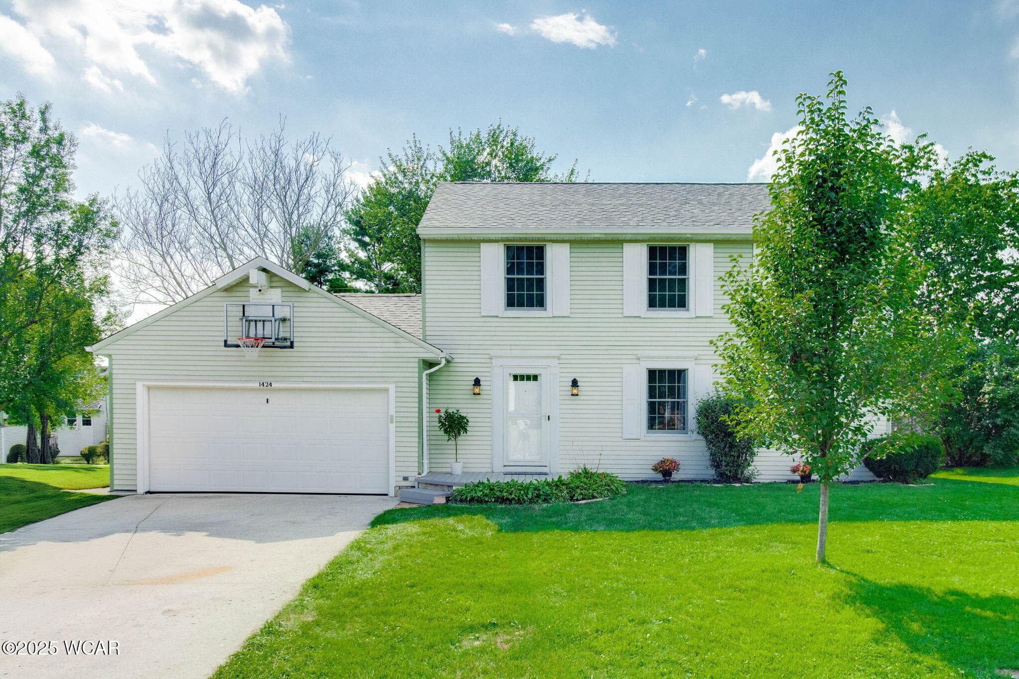1424 Loch Loman