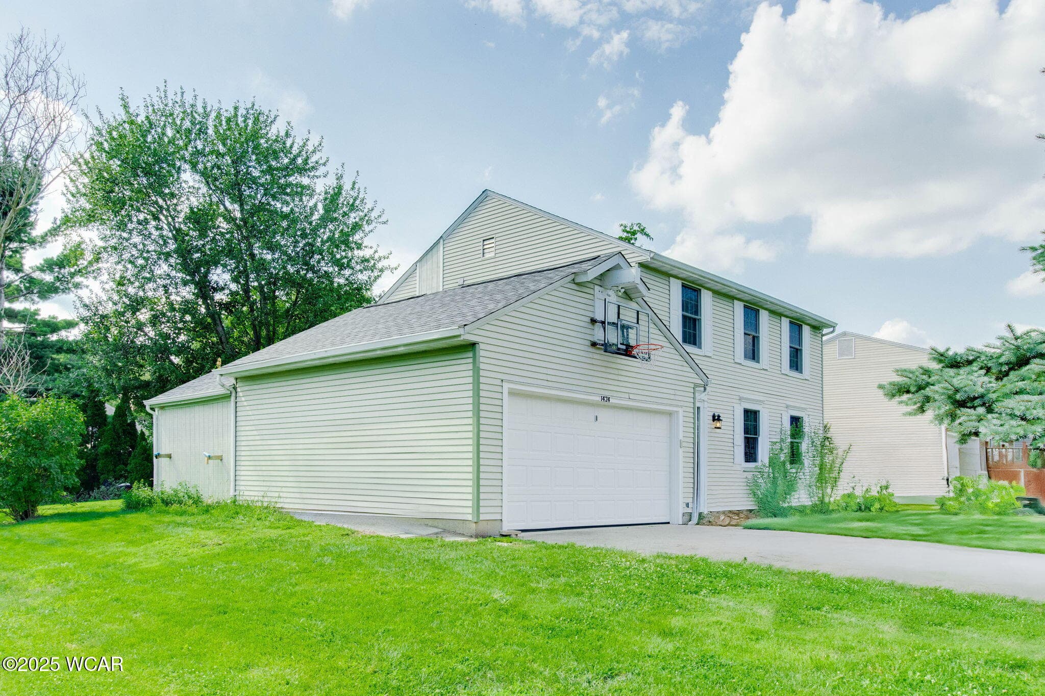 1424 Loch Loman photo 2