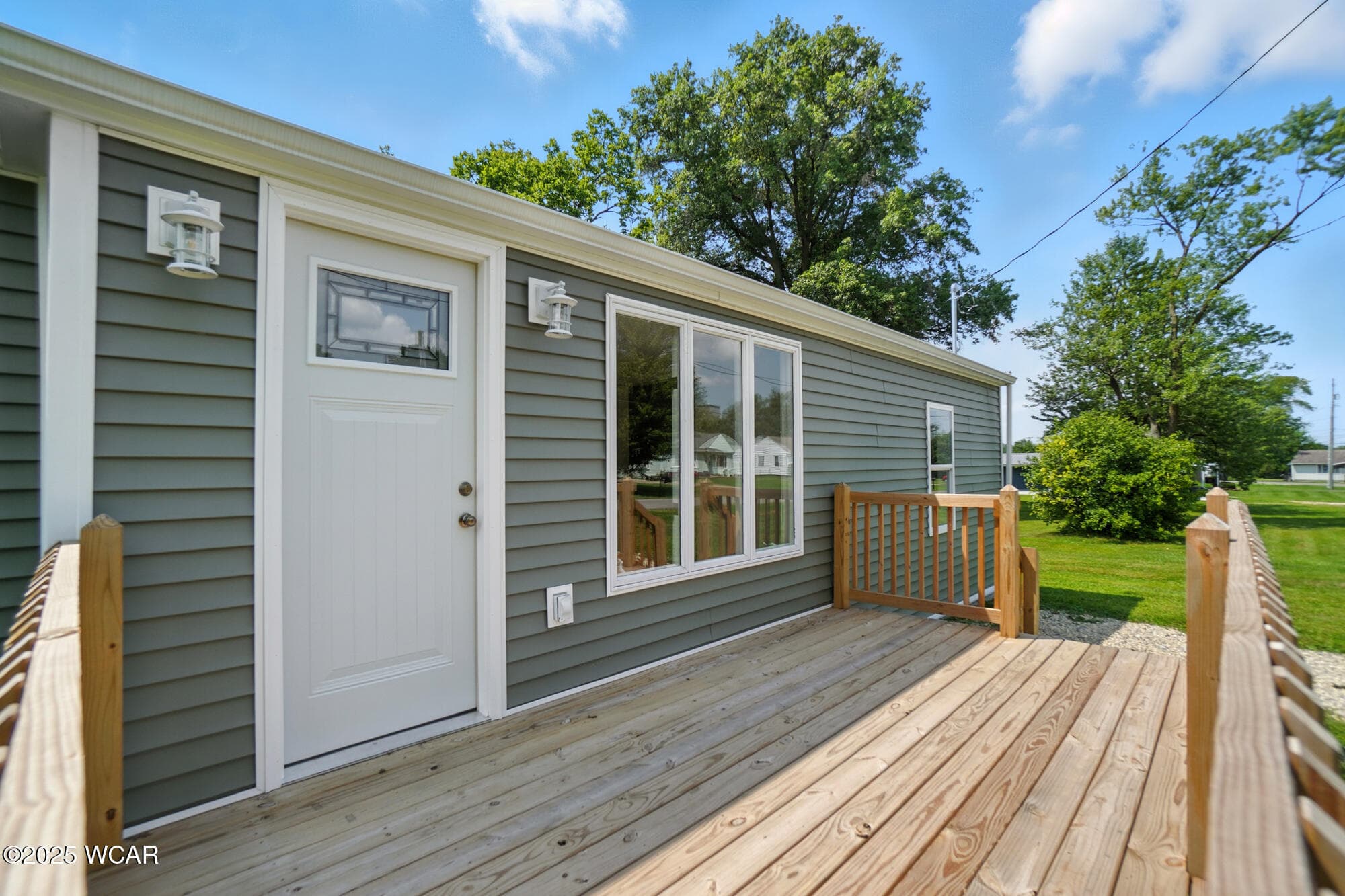 2225 Arcadia photo 5