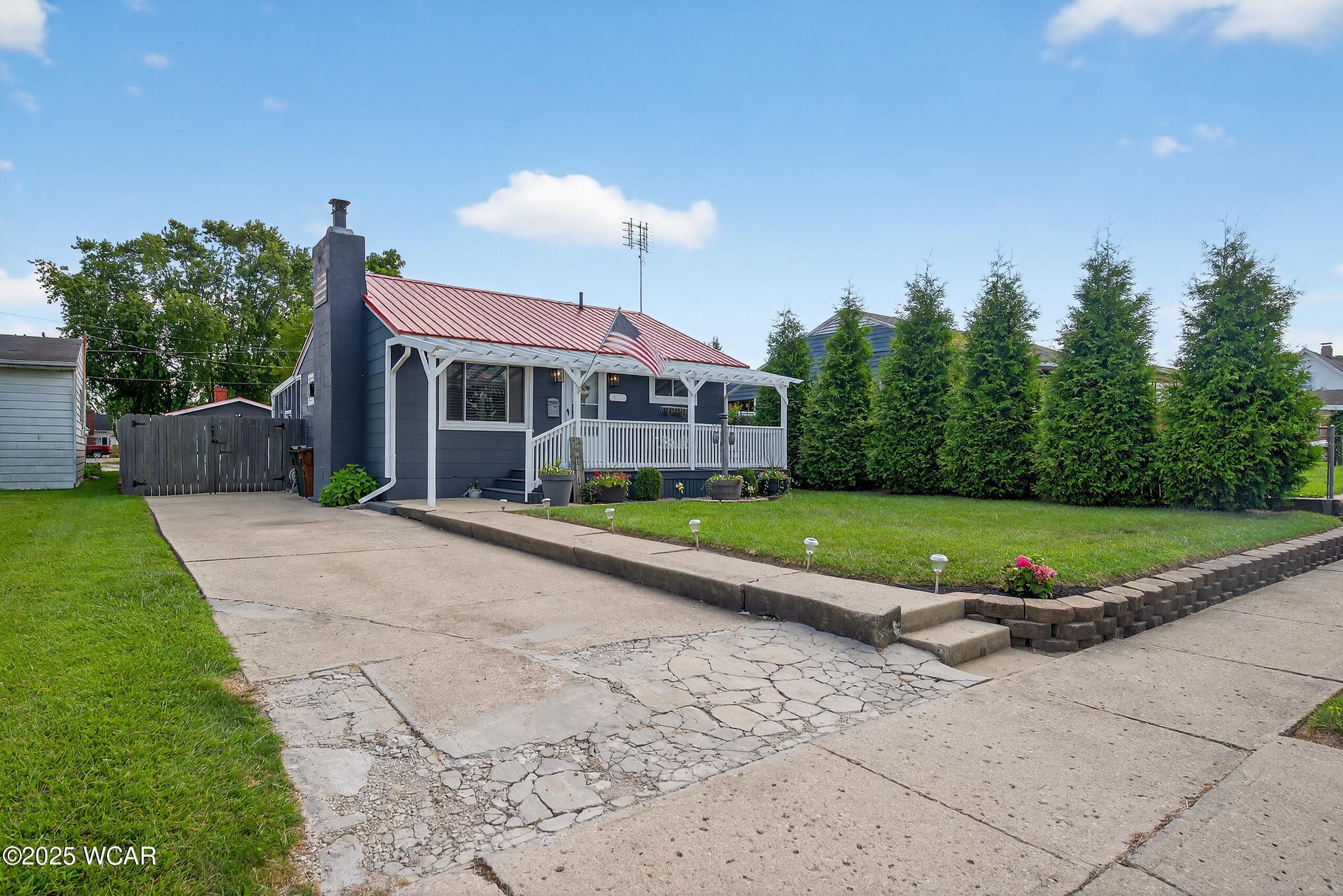 1407 Garfield photo 5