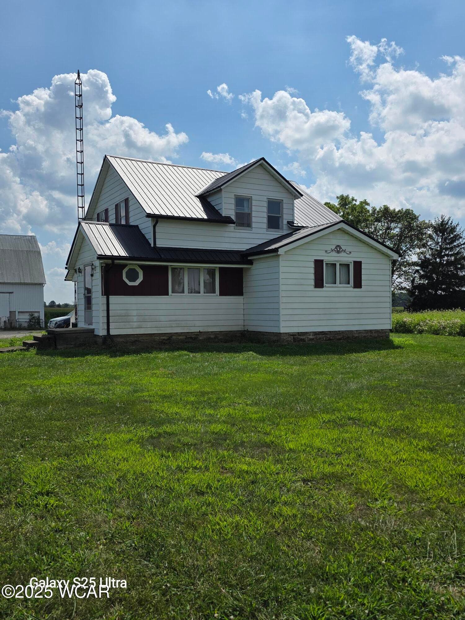 3080 Hanthorn photo 2