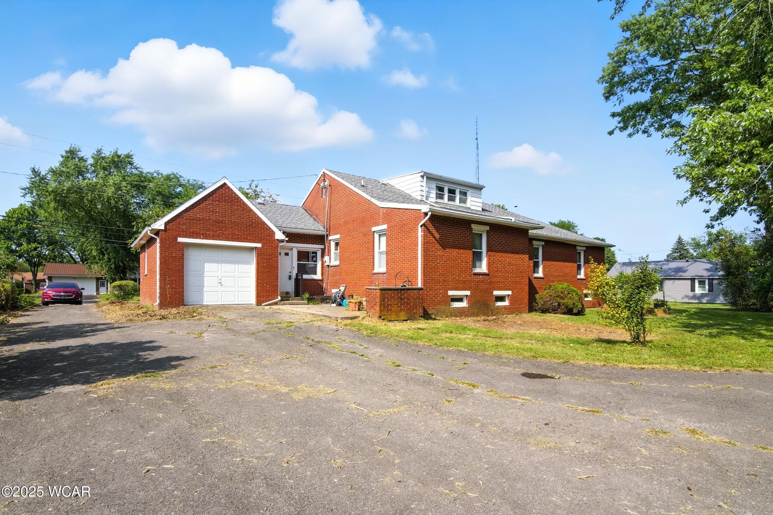 1236 Ervin photo 5