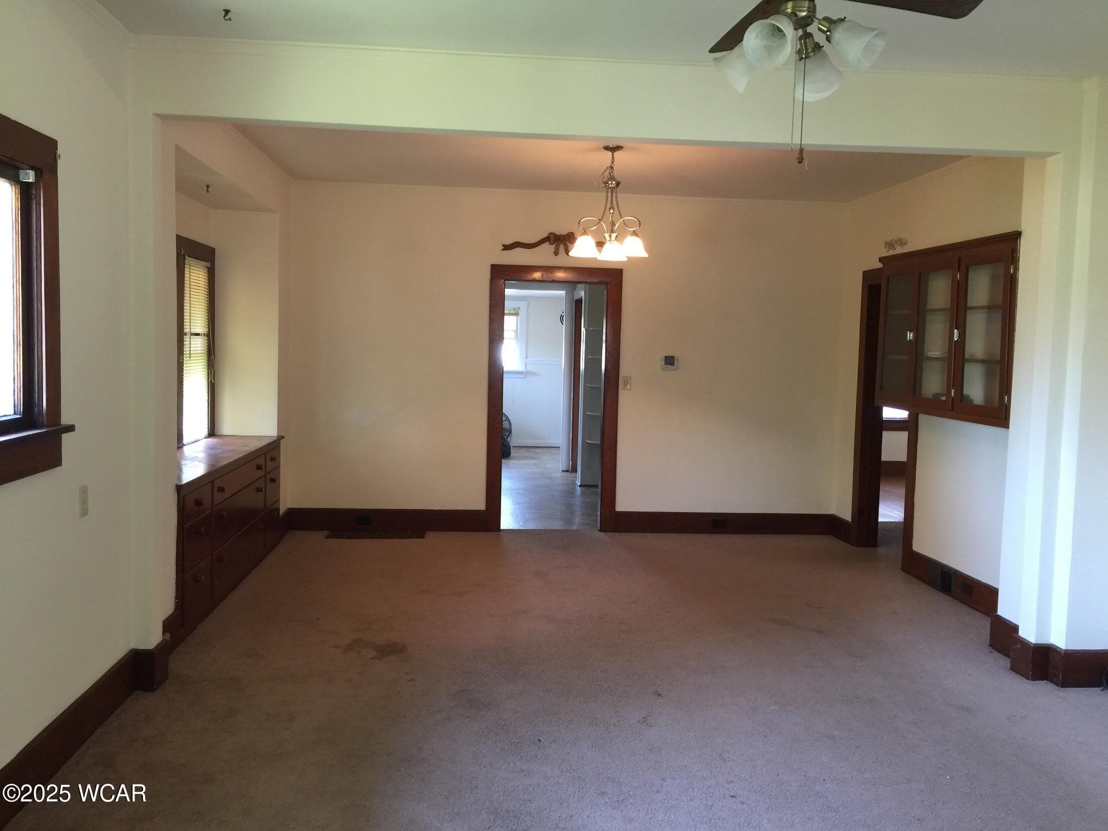 914 Crawford photo 4