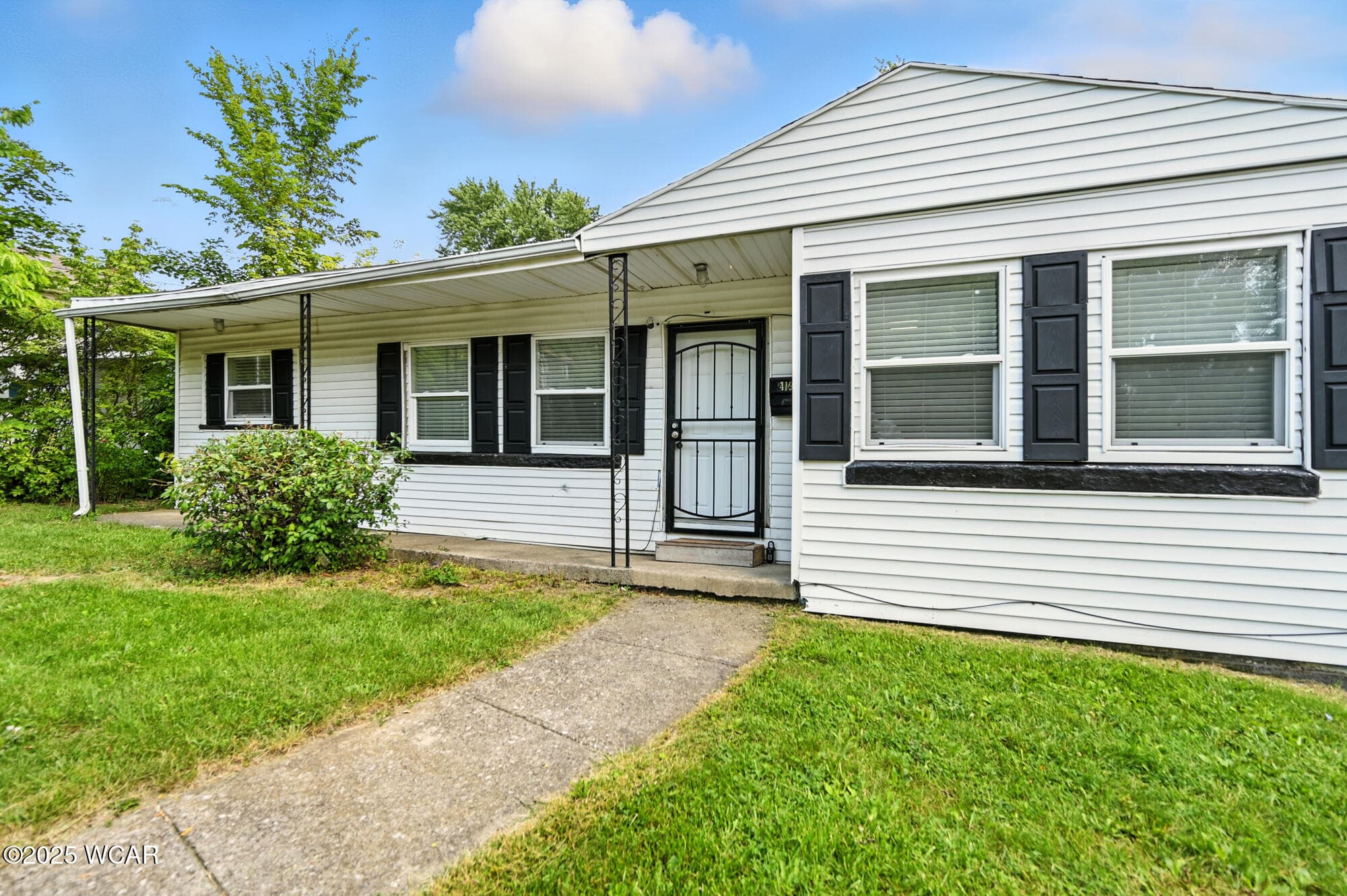 419 Collett photo 4