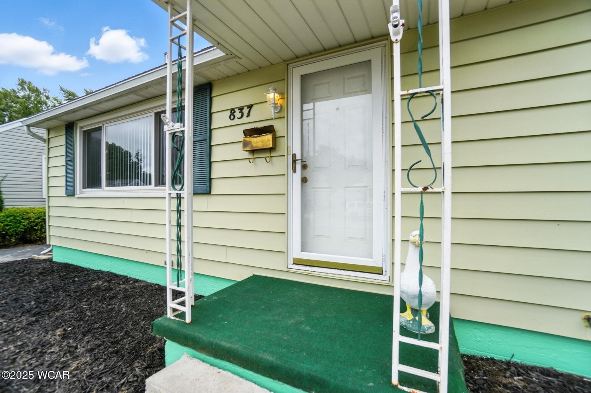 837 Runyan photo 4