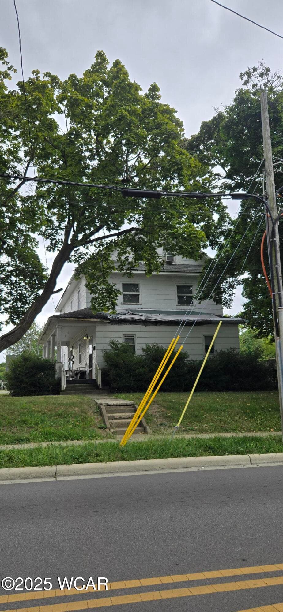 325 Metcalf