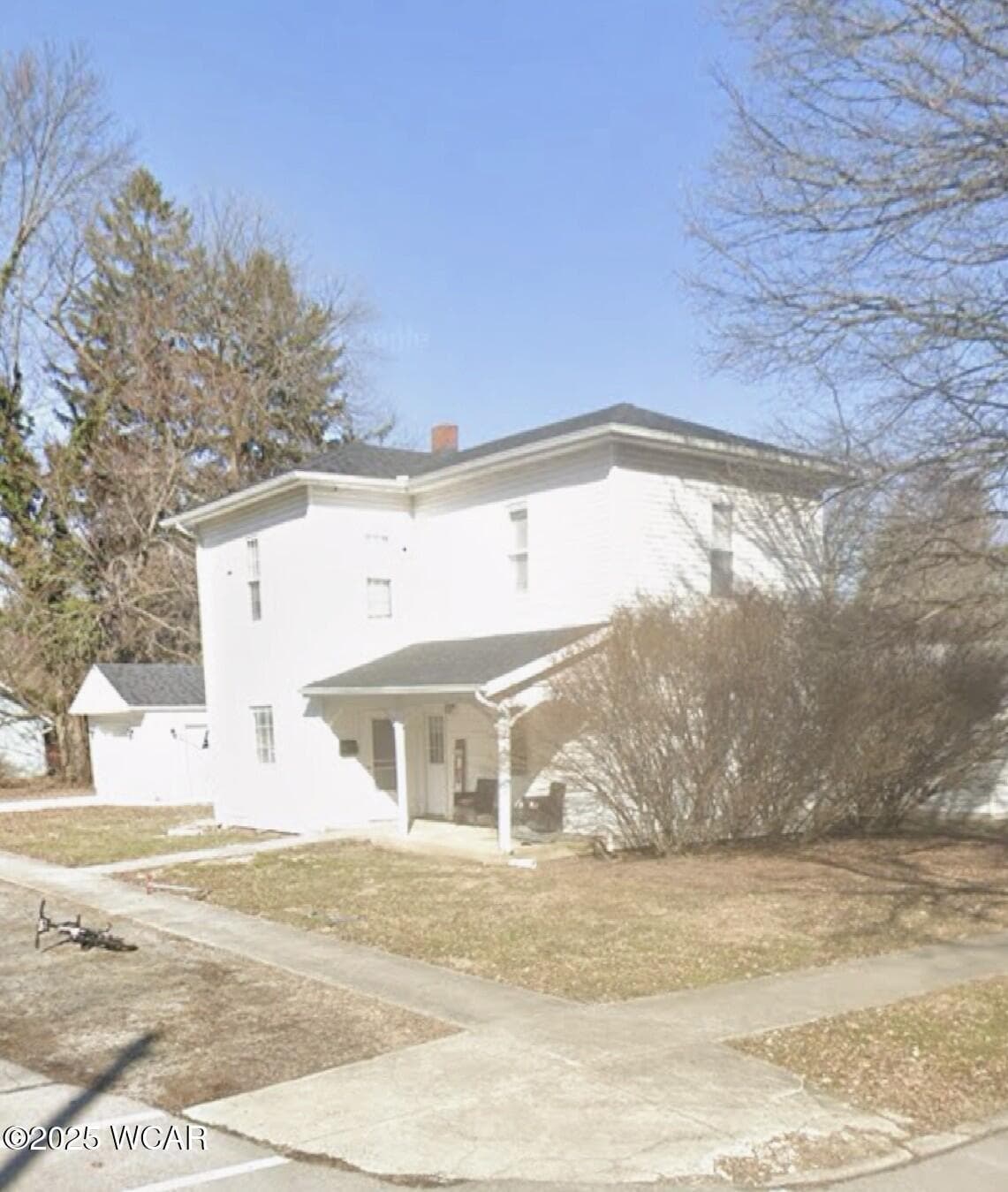 725 Gilbert