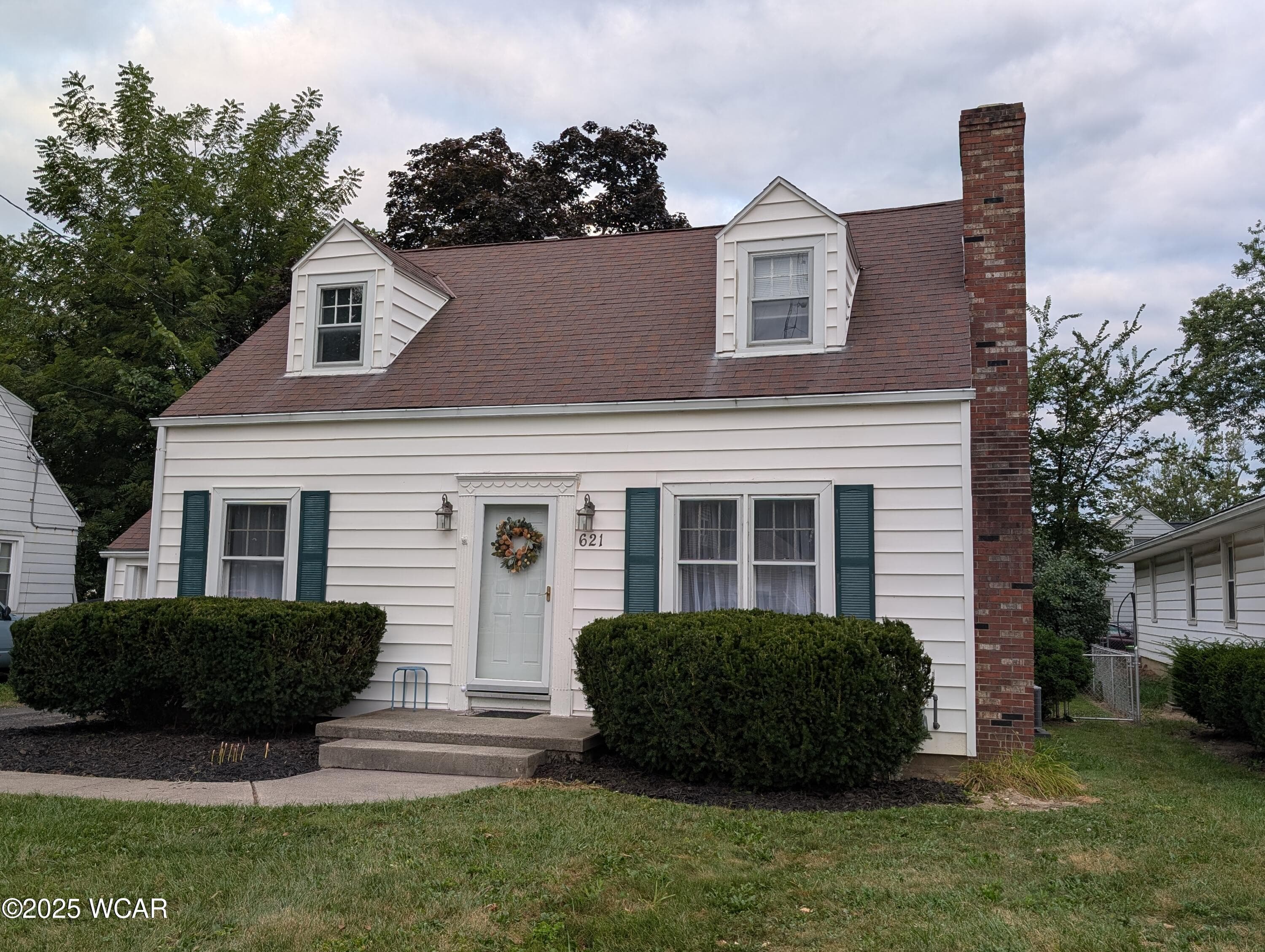 621 Fairfield photo 2