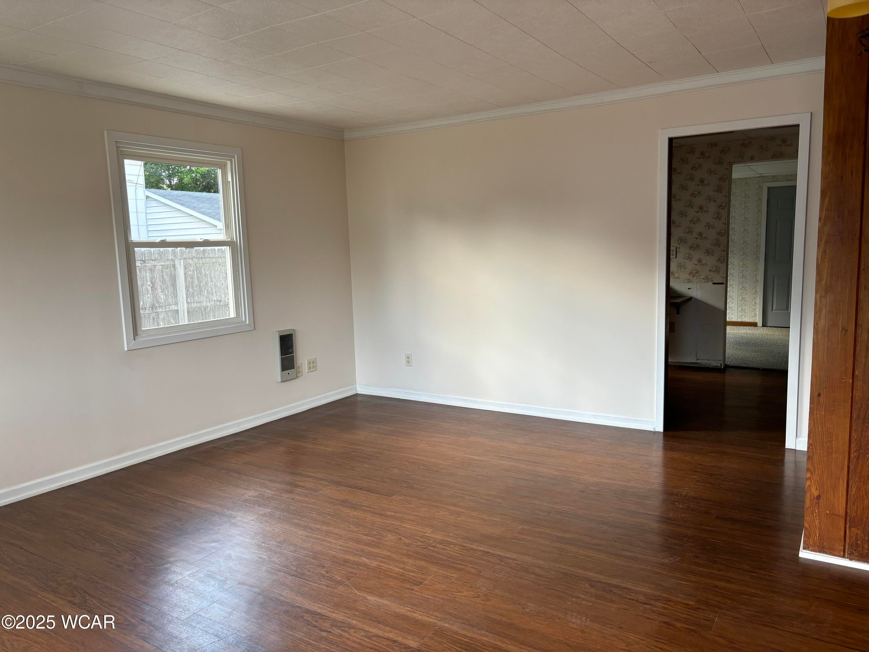 634 7th St. photo 5