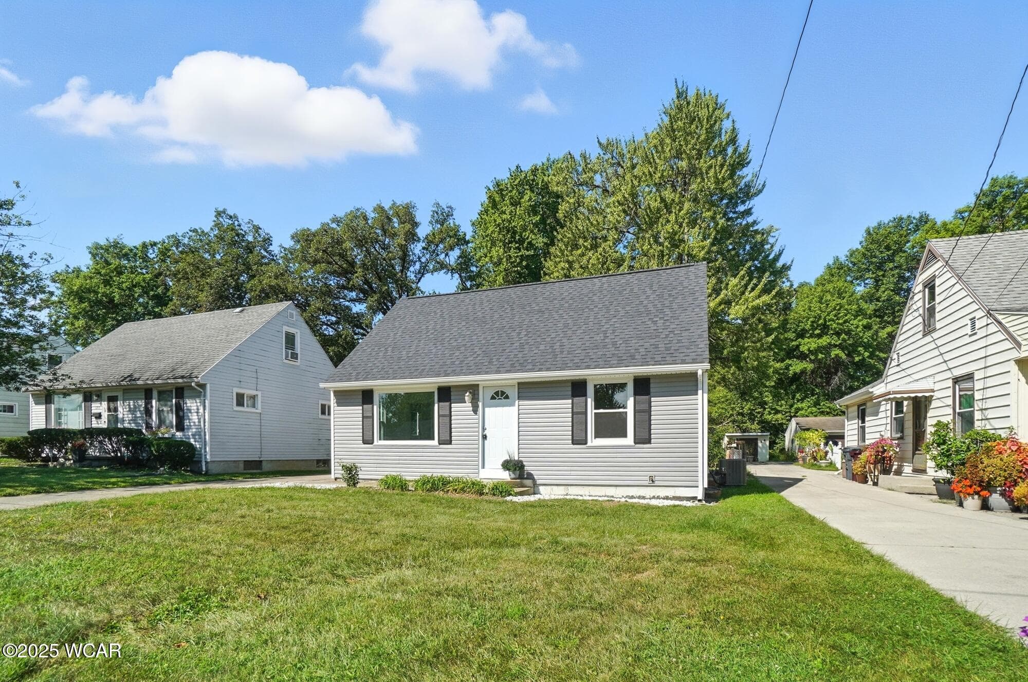 1219 Virginia photo 2