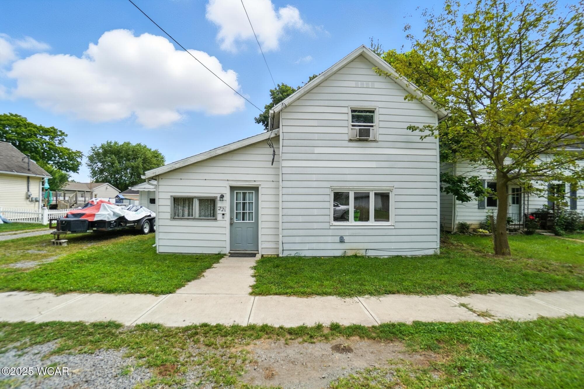 221 Oak
