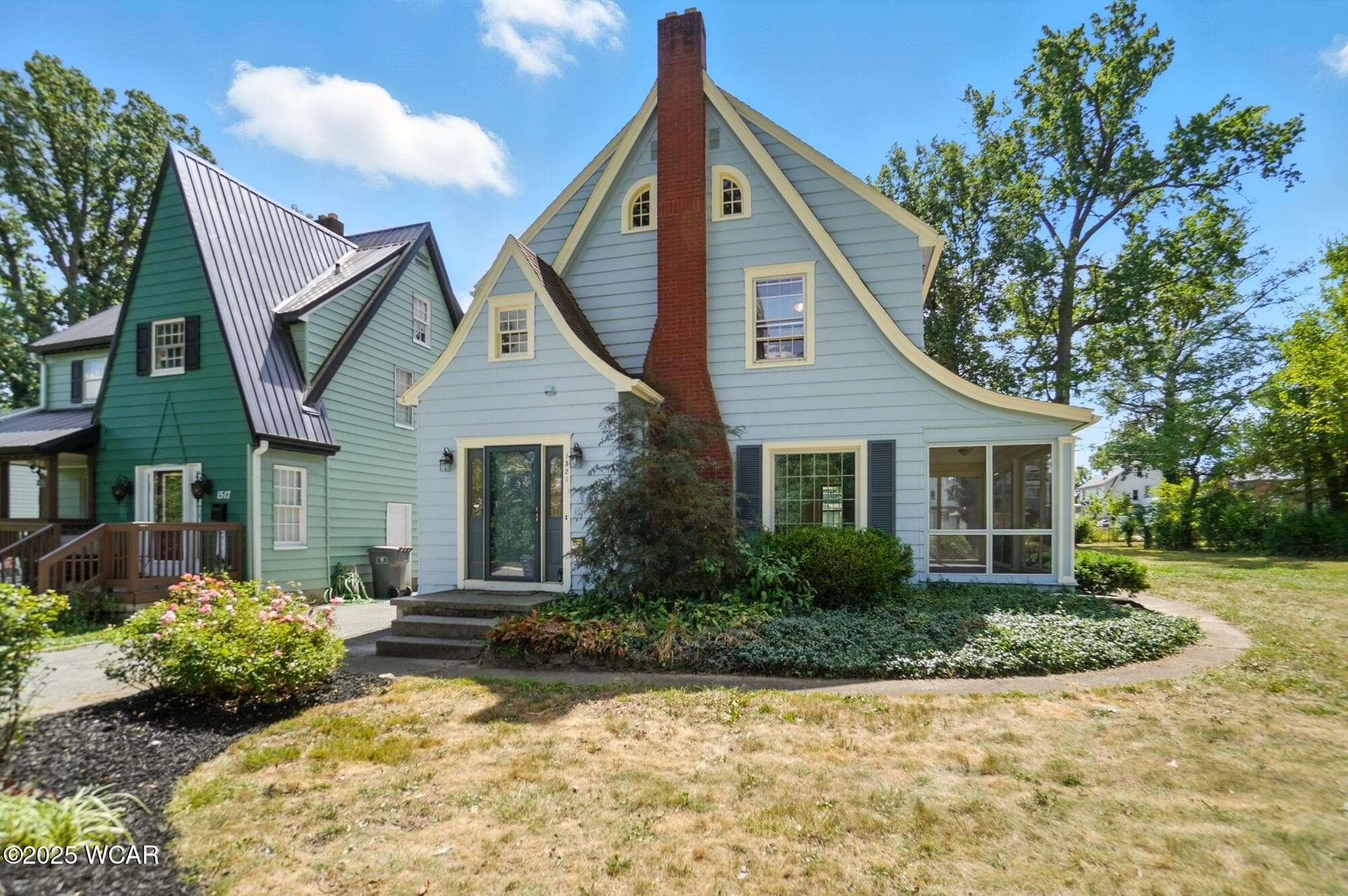 1521 Oakland photo 2