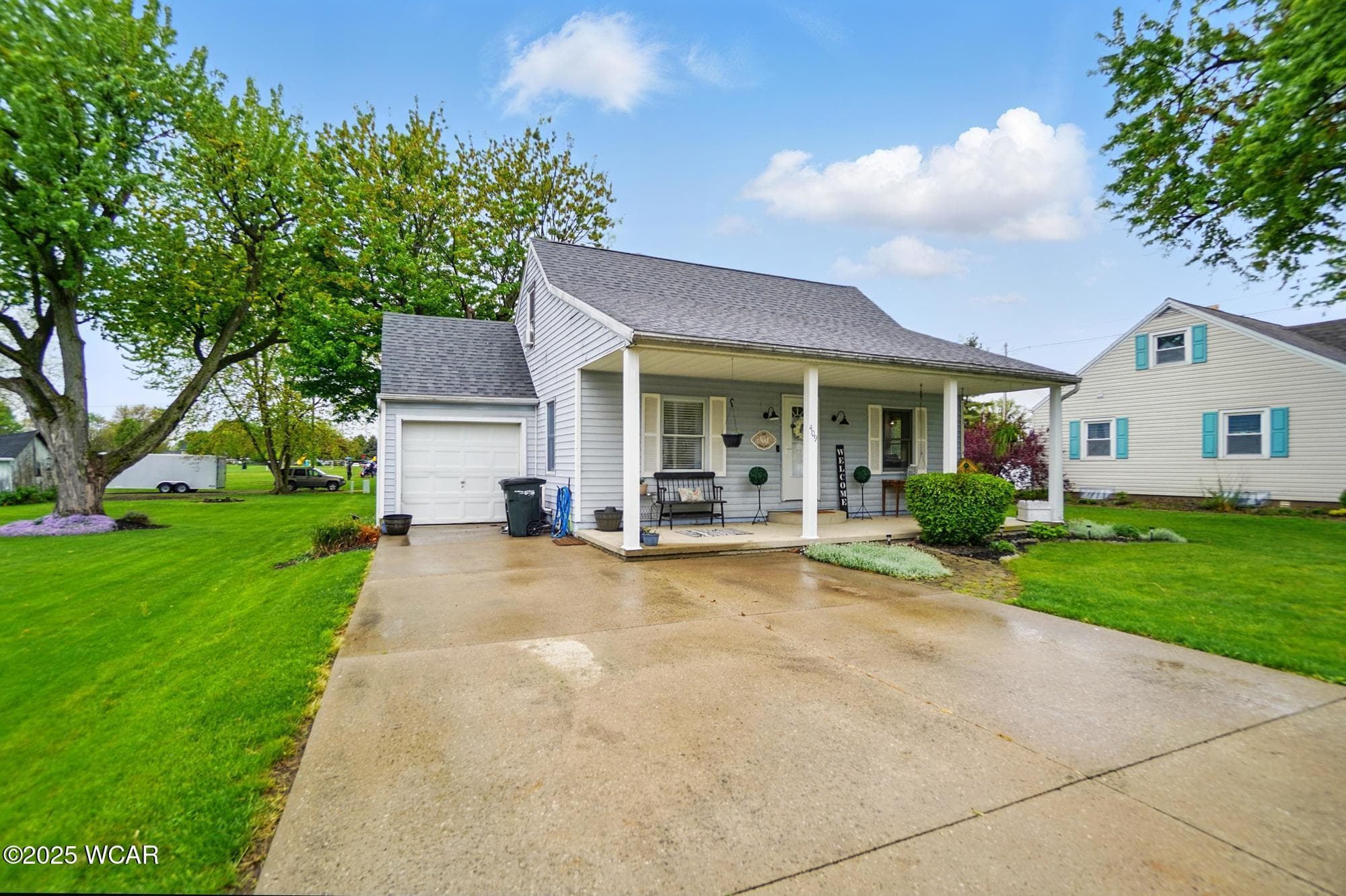 409 Pine photo 2