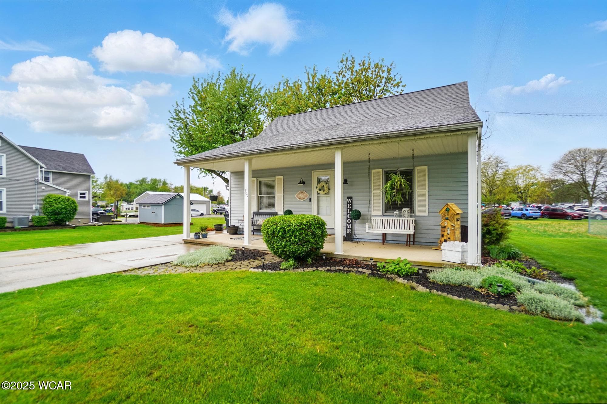 409 Pine photo 3