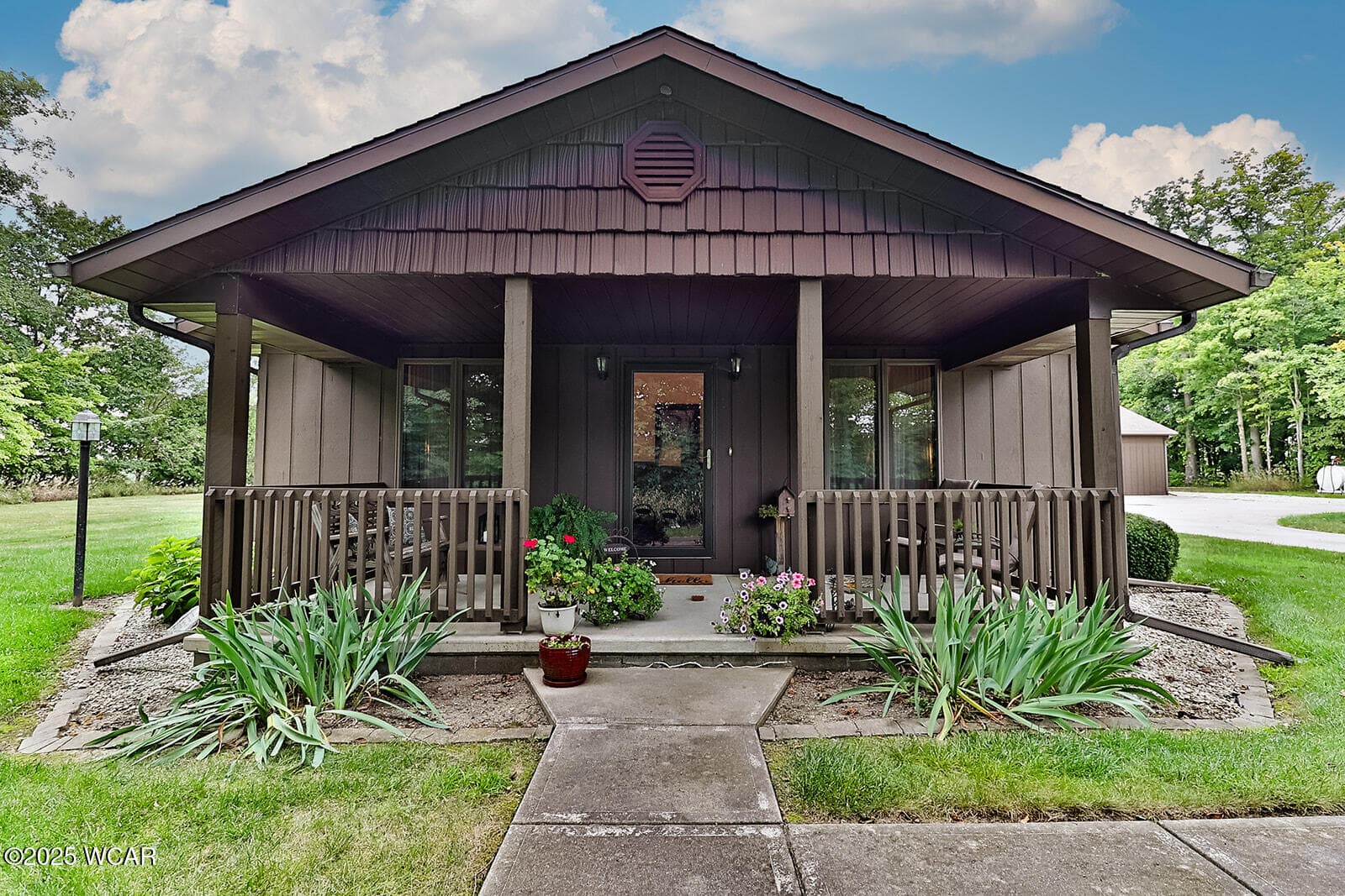 21015 Fairmount photo 4
