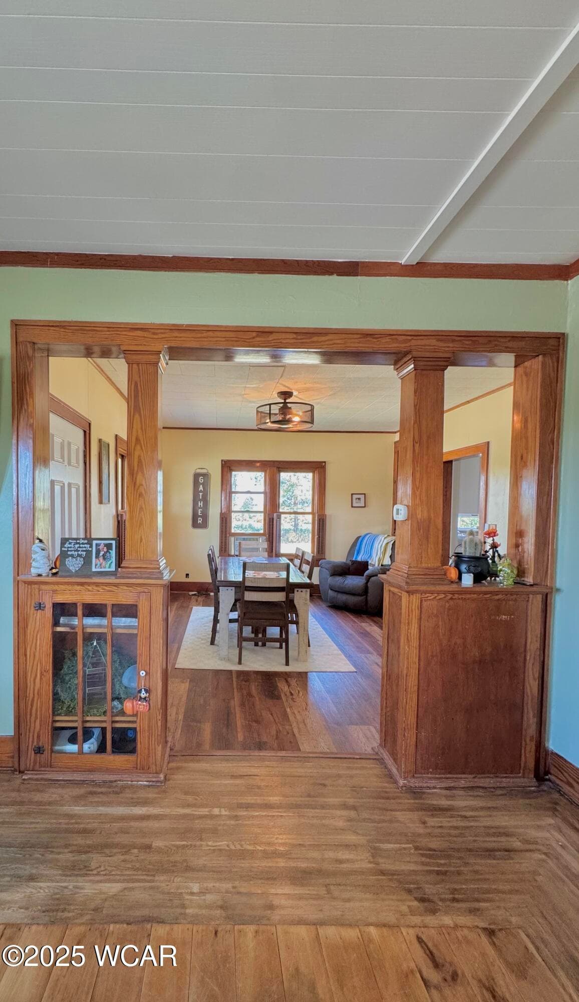 15897 County photo 5
