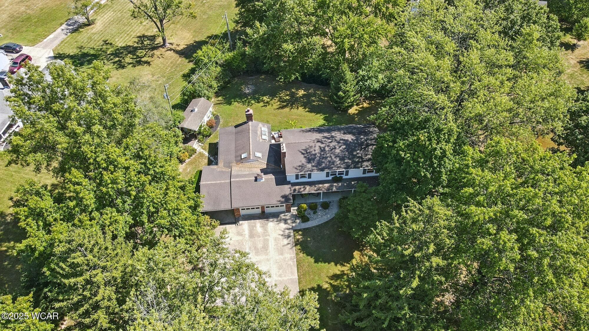 3128 Clifford photo 2