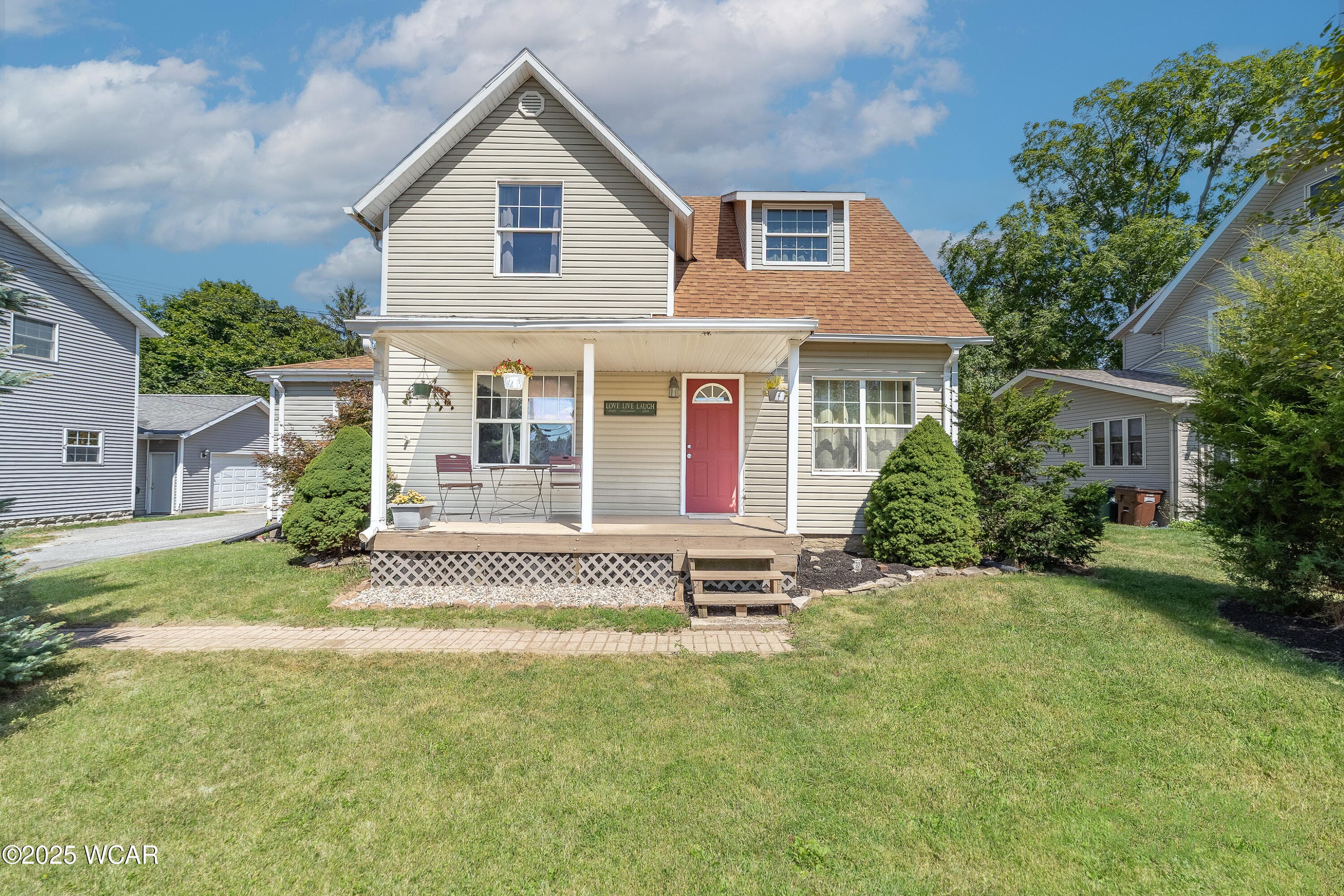 222 Grove