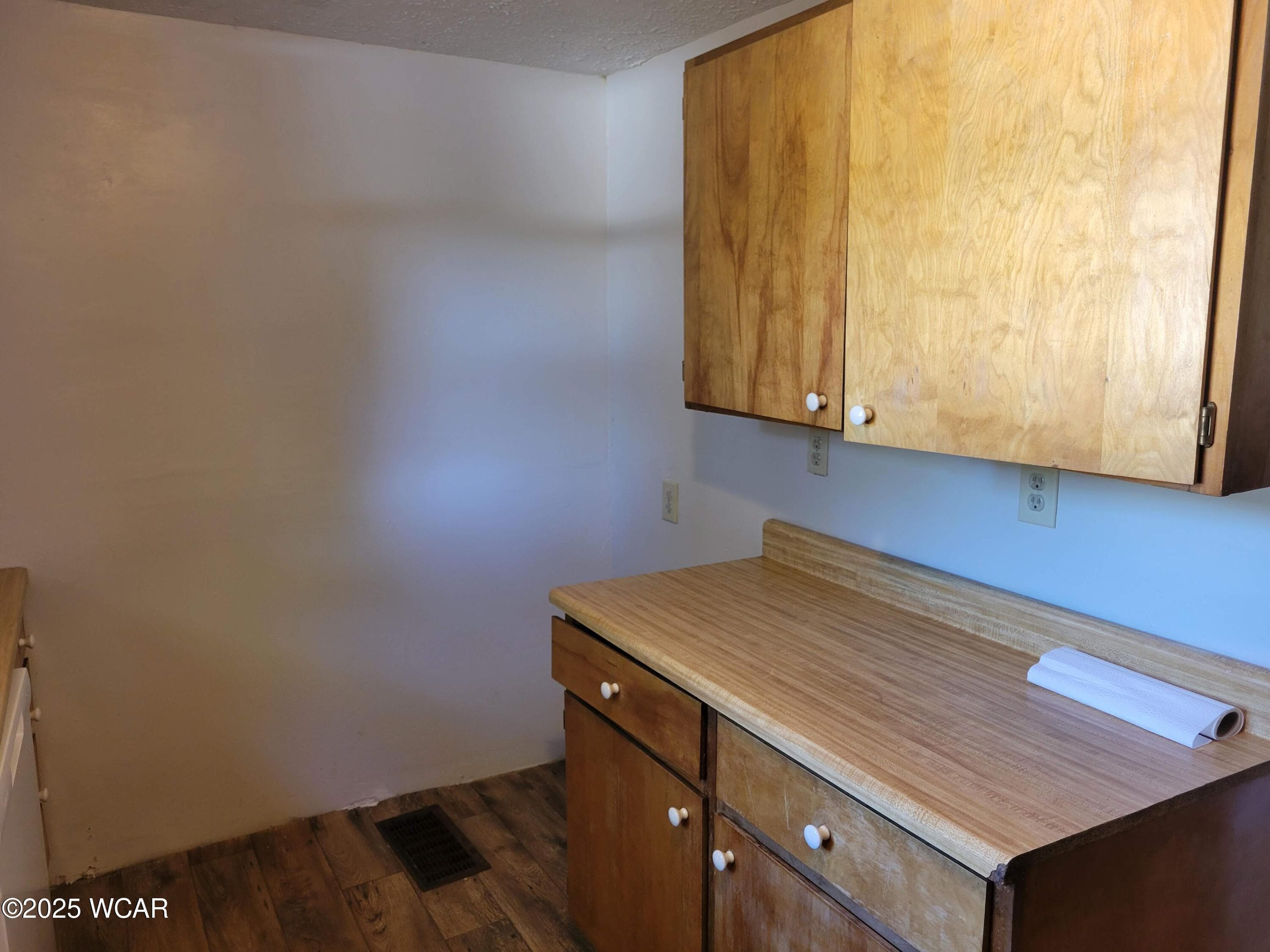 416 Cherry photo 4