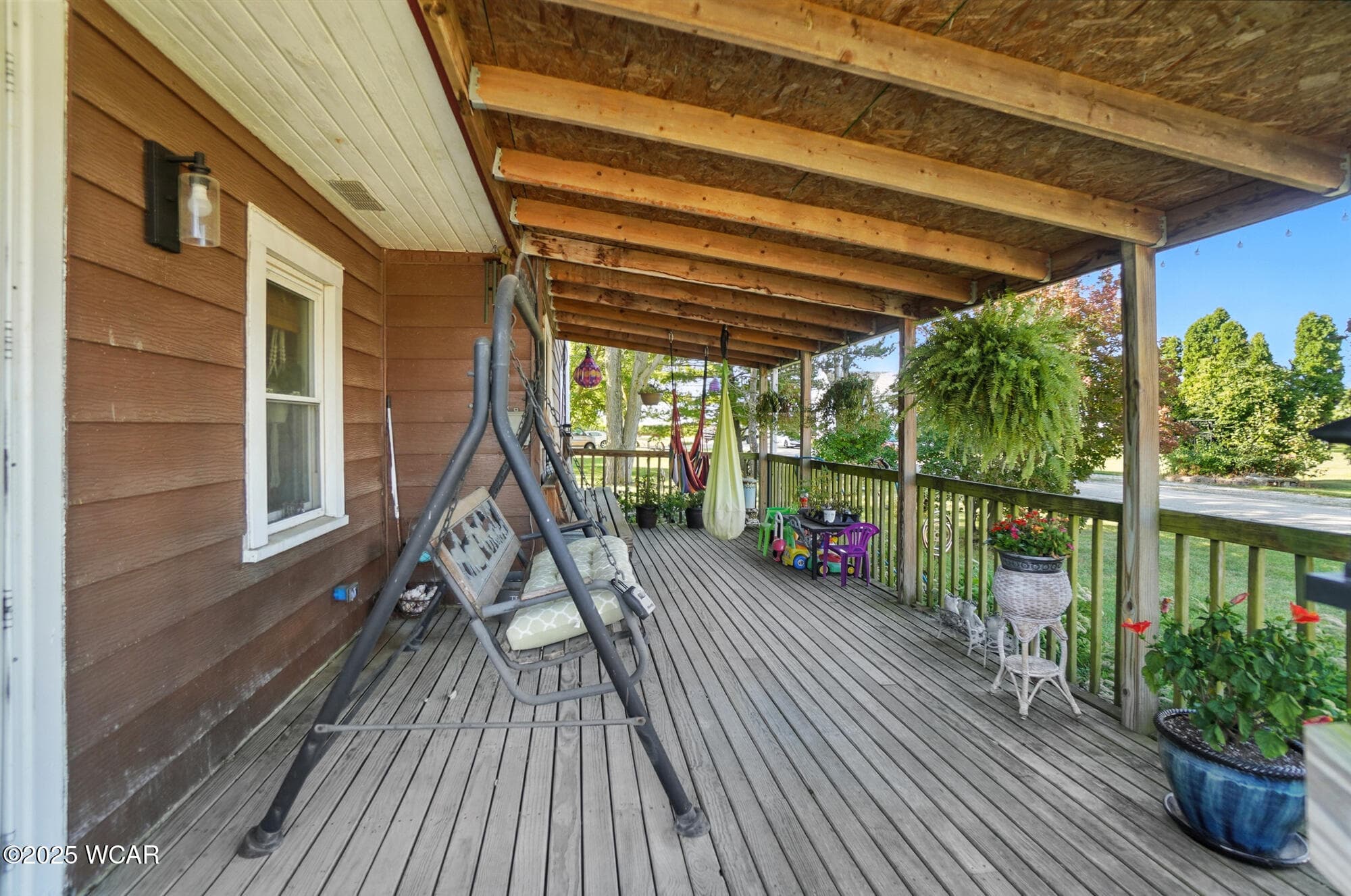 1185 Drury photo 4