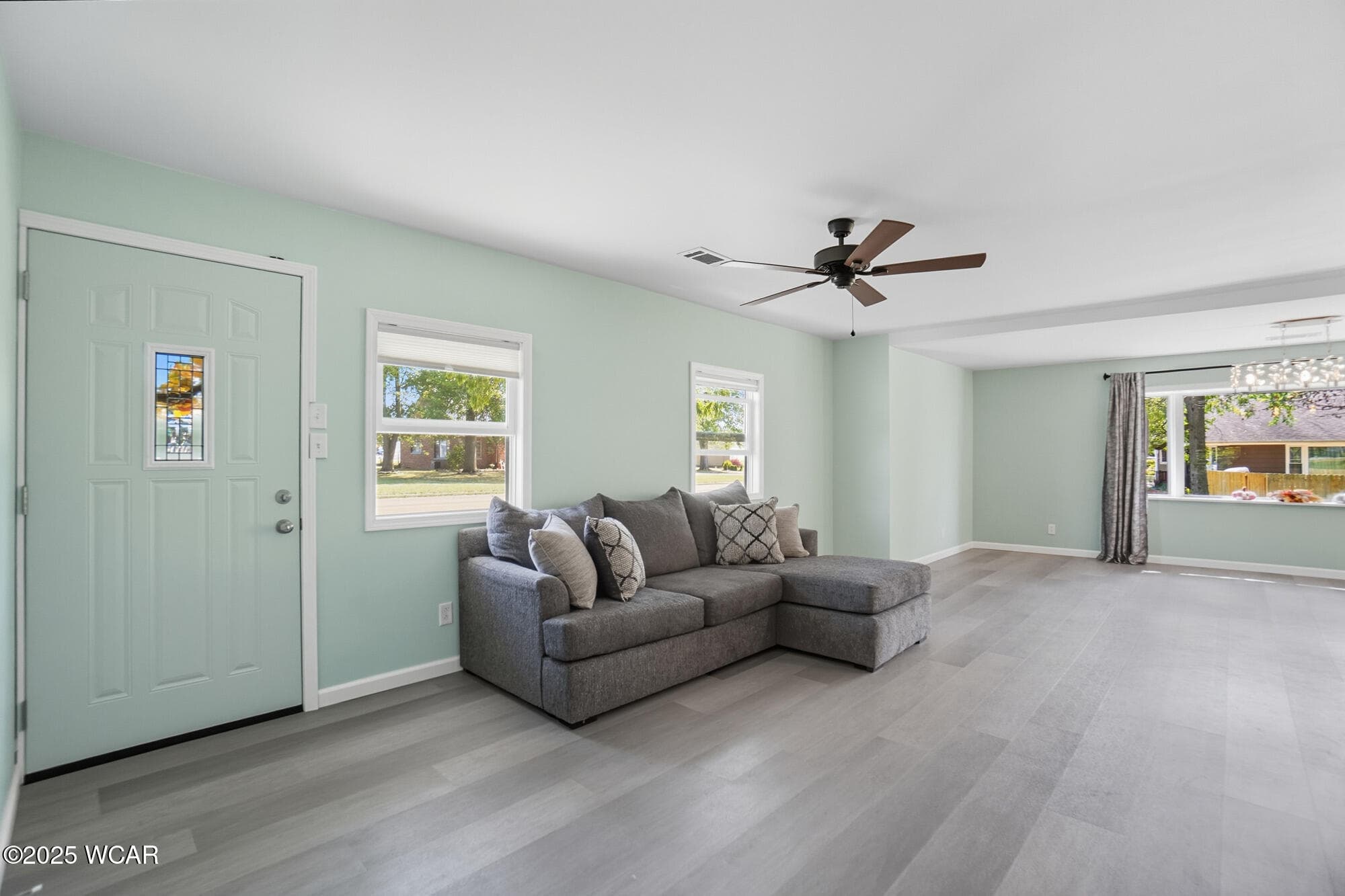855 Spruce photo 5