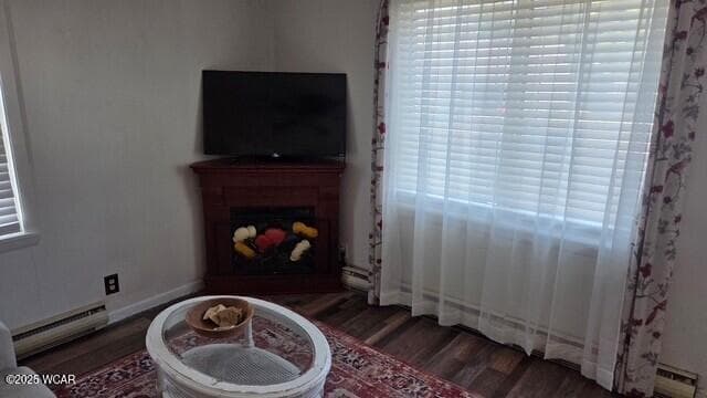 611 Benton photo 5