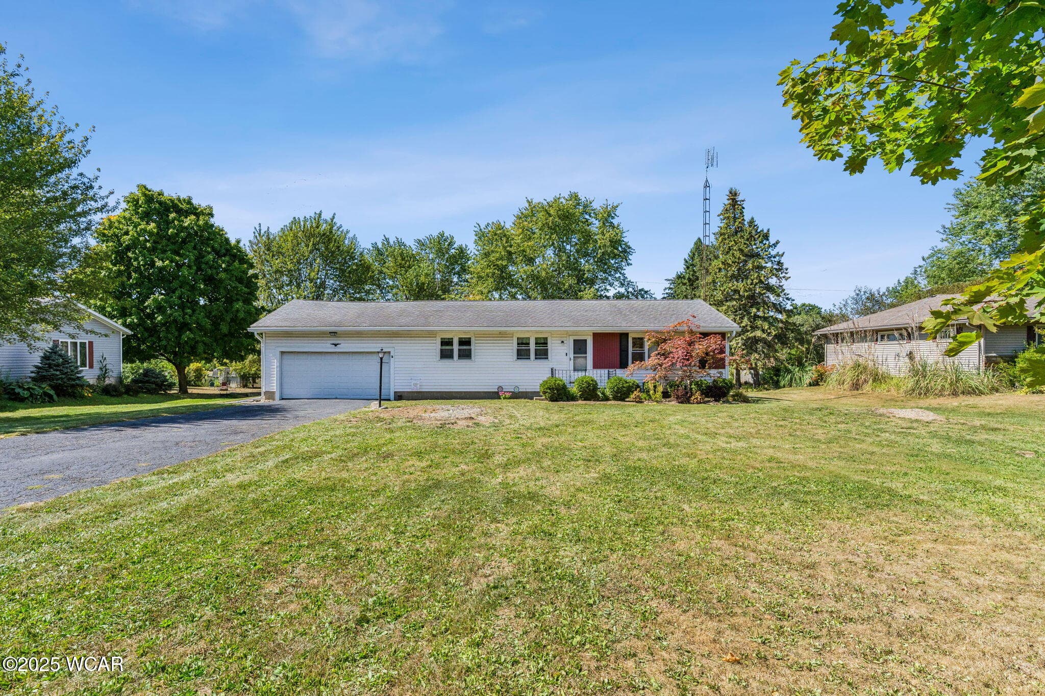 11803 Hillcrest photo 2
